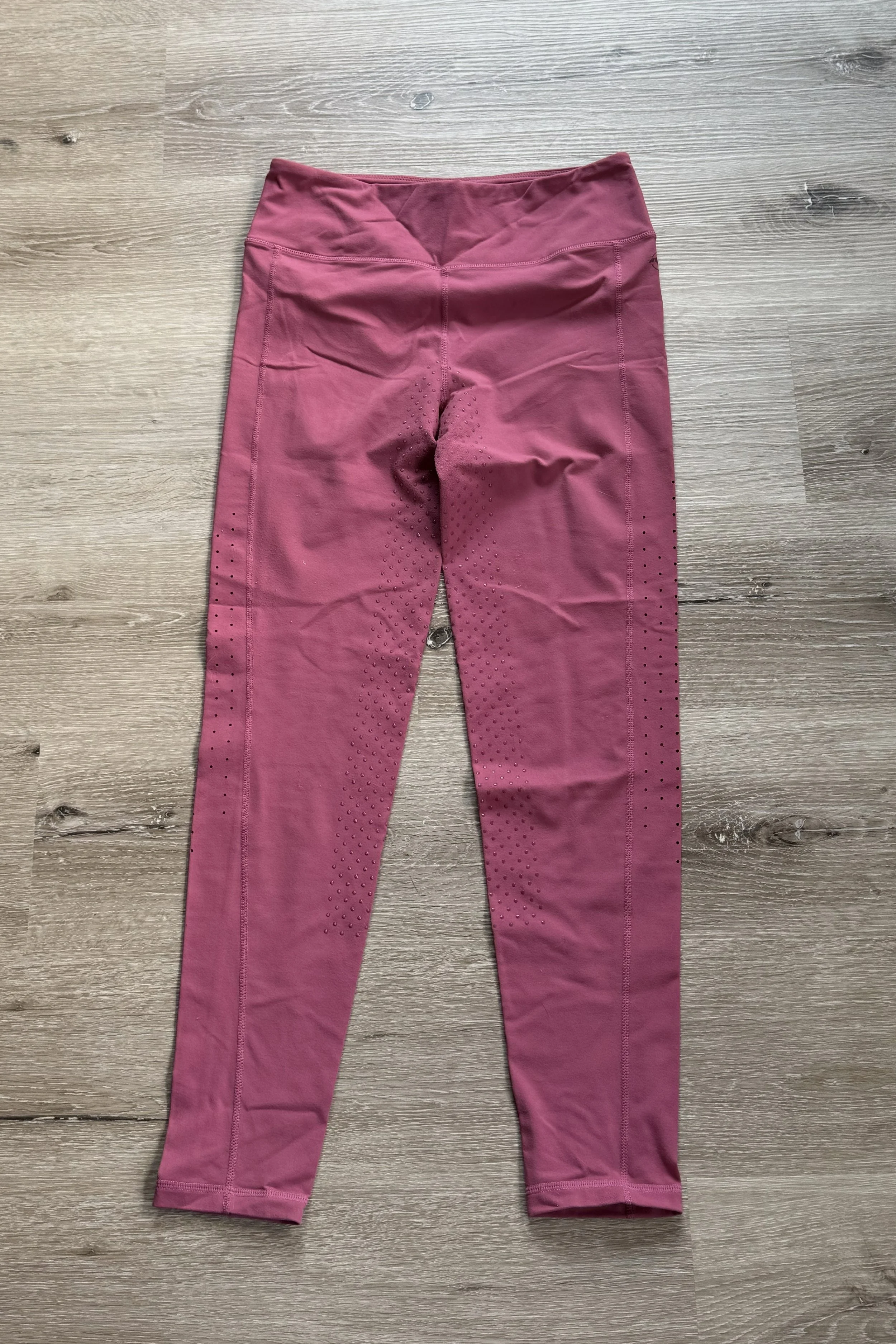 Pink tights 2 .jpg