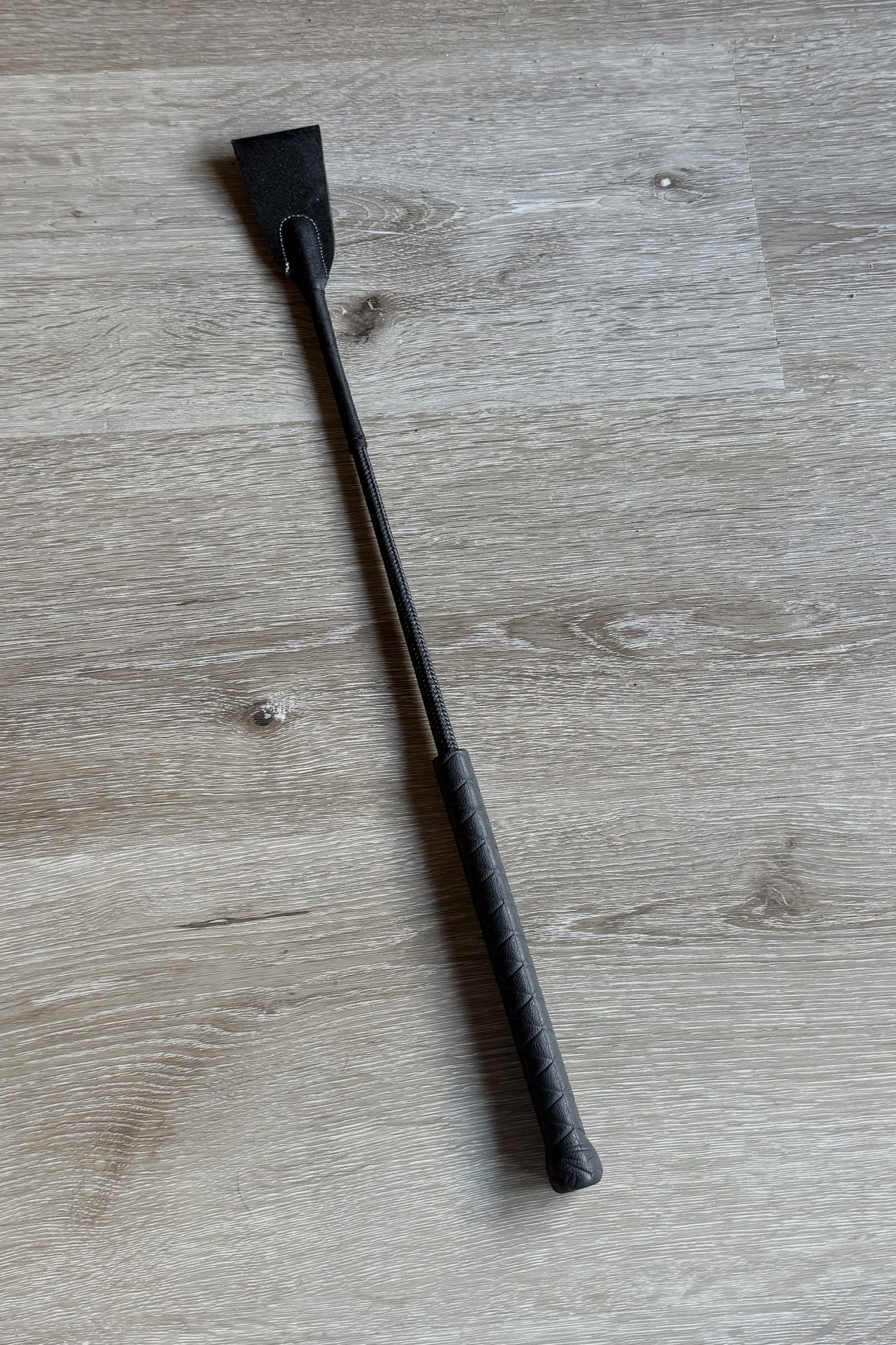 International Bat In Black - 18"