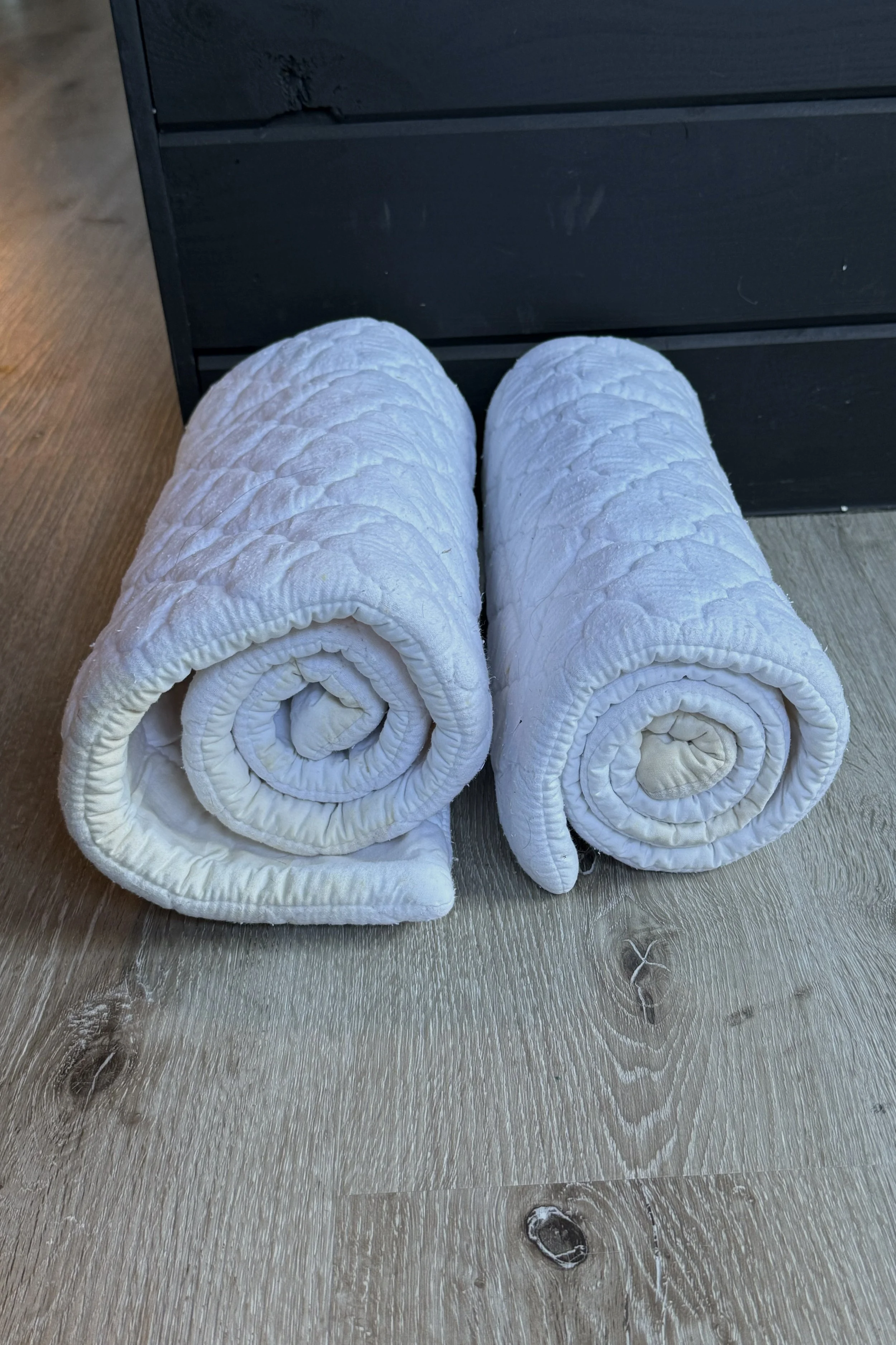 Wilkers Combo Pillow Wraps In White - 13"