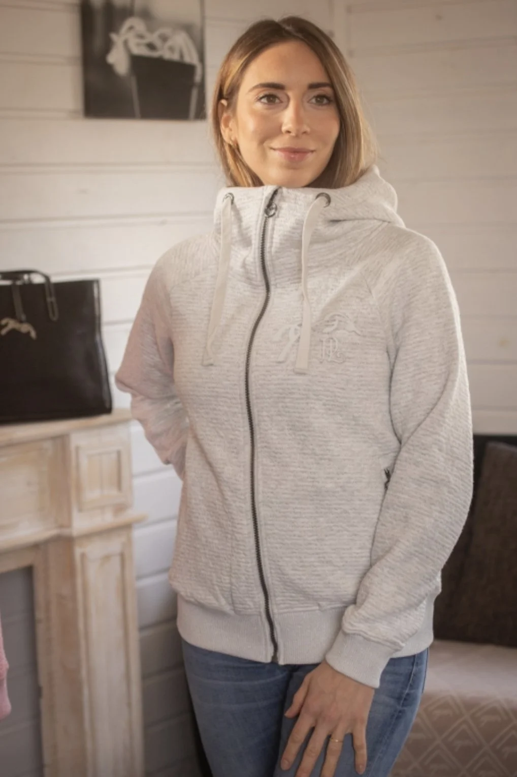 hood-4.jpg