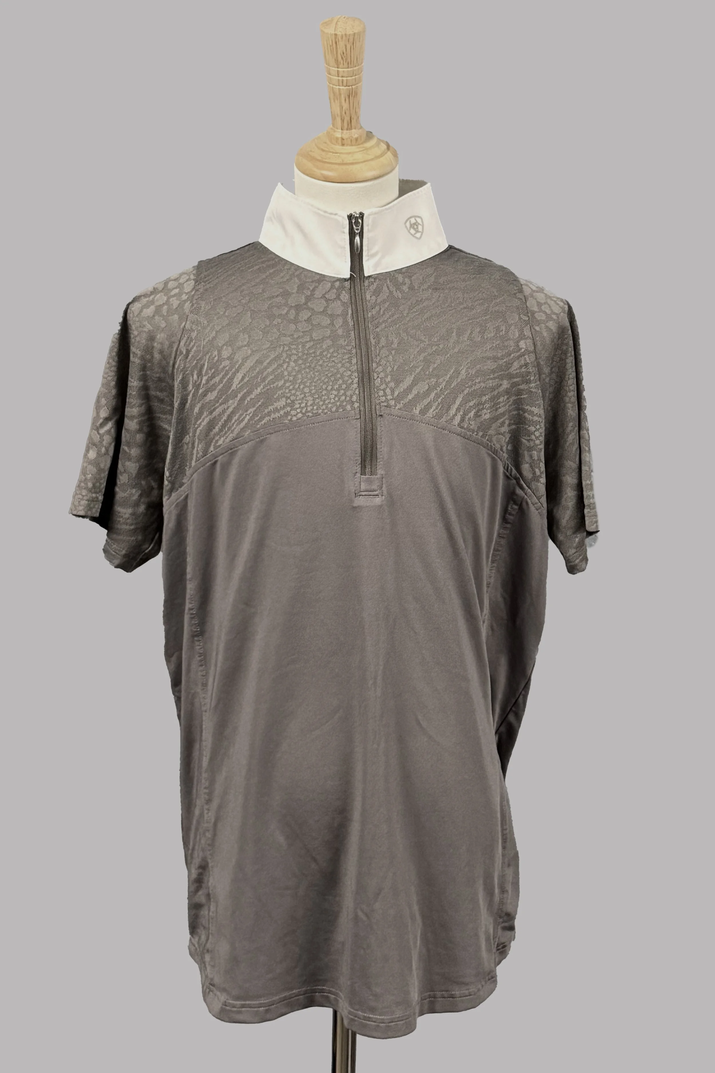 Ariat Airway 1/4 Zip Short Sleeve Show Shirt In Grey - Large