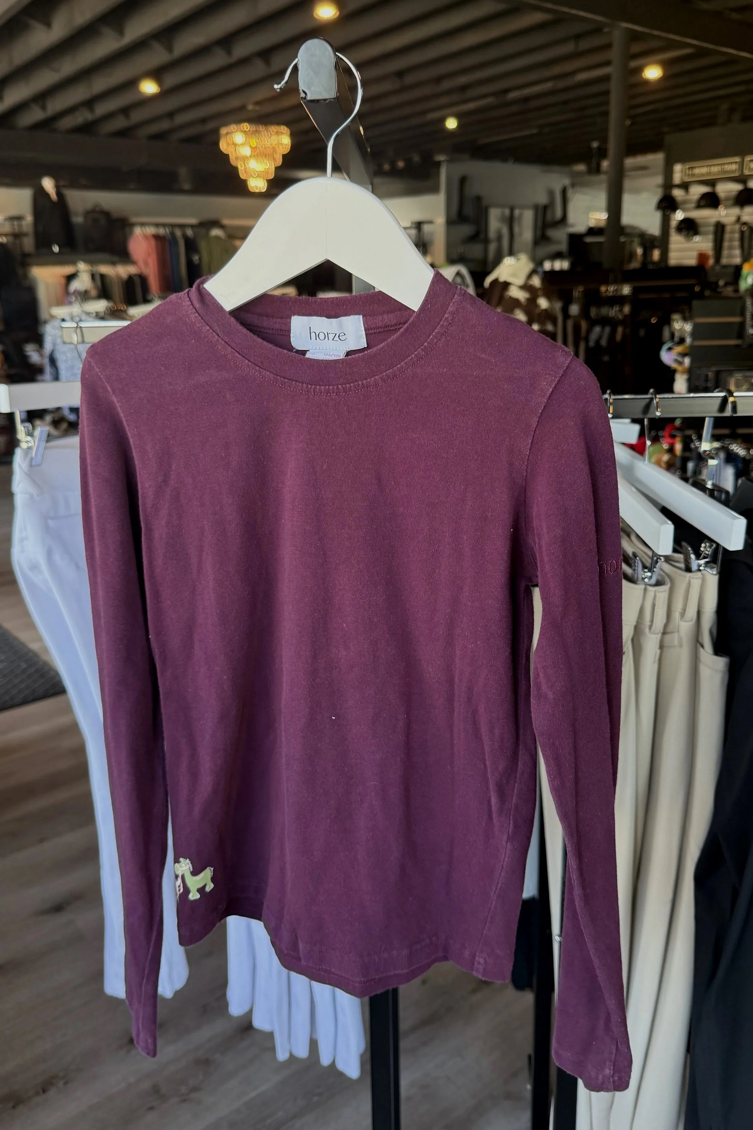 horze+burgundy+1.jpg