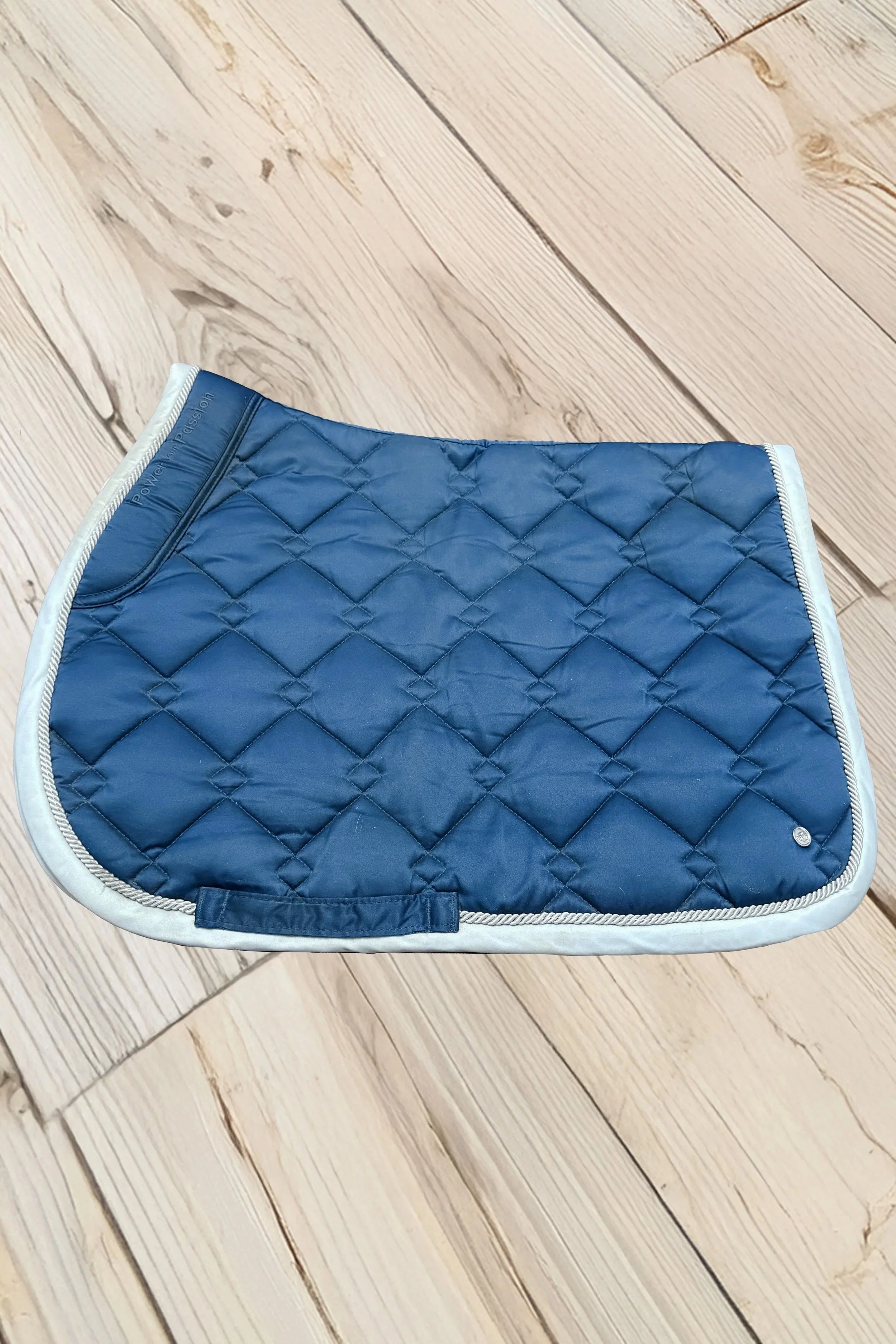Saddle+Pad+3.jpg