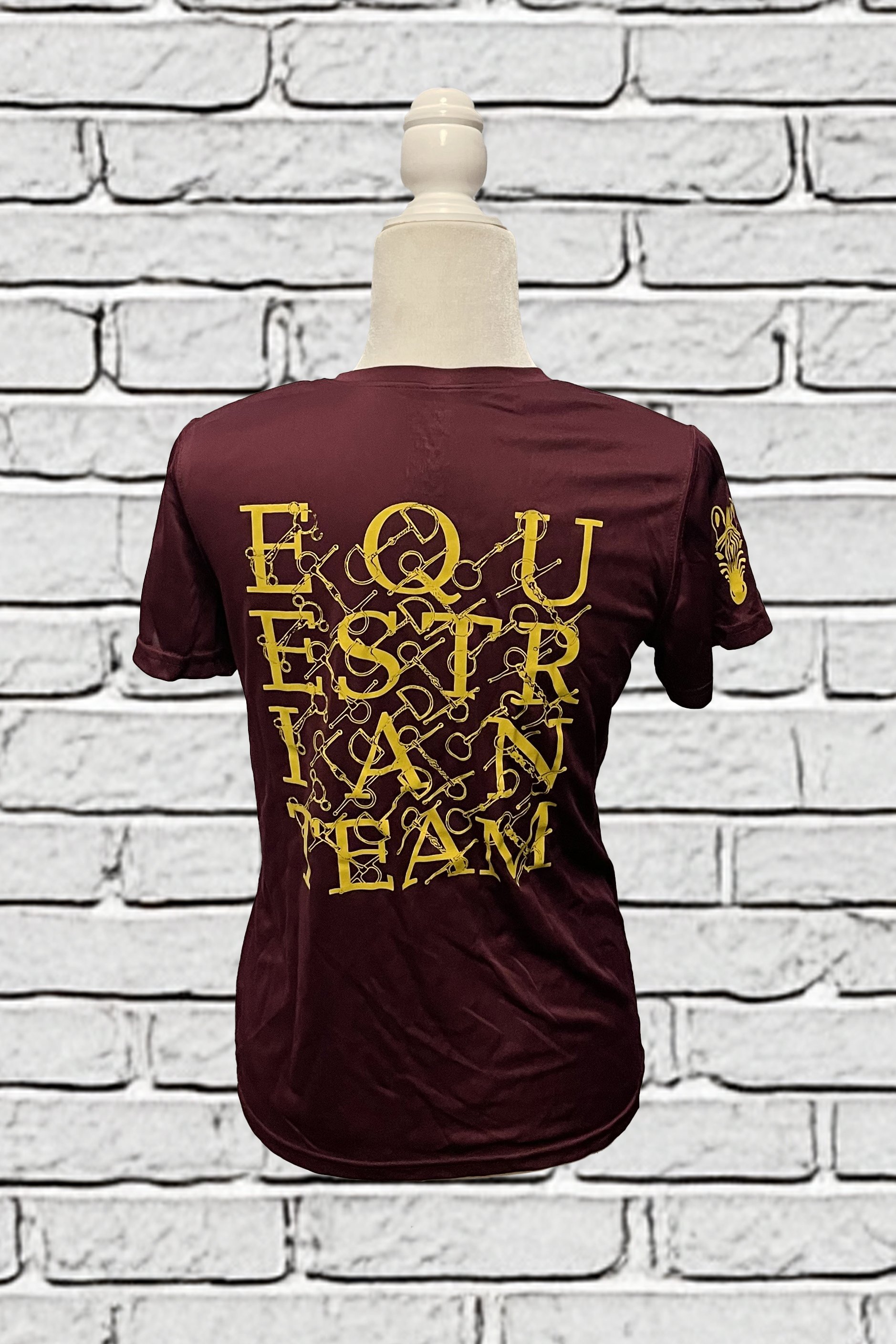 maroon 1.jpg
