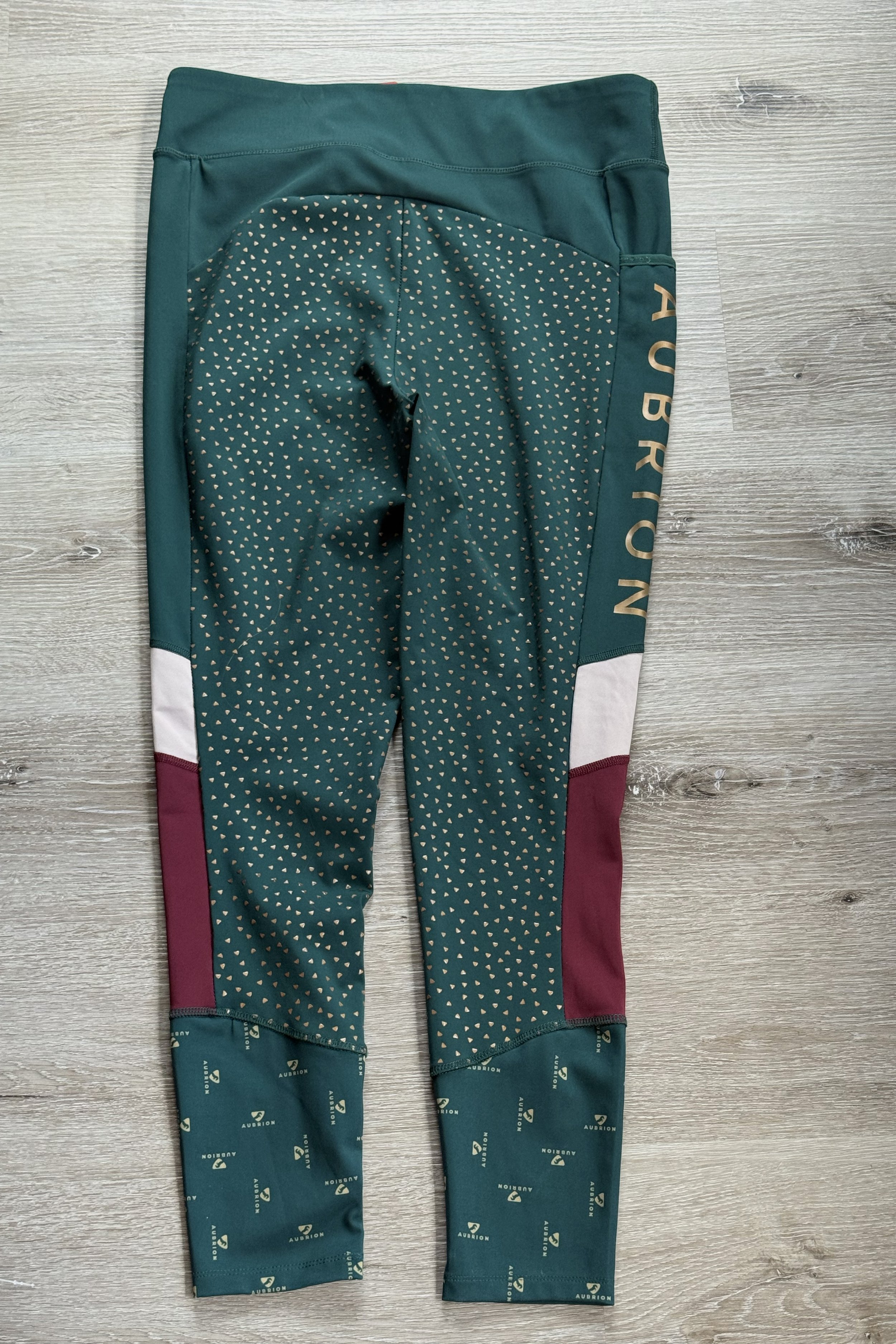 aubrion green 1 .jpg