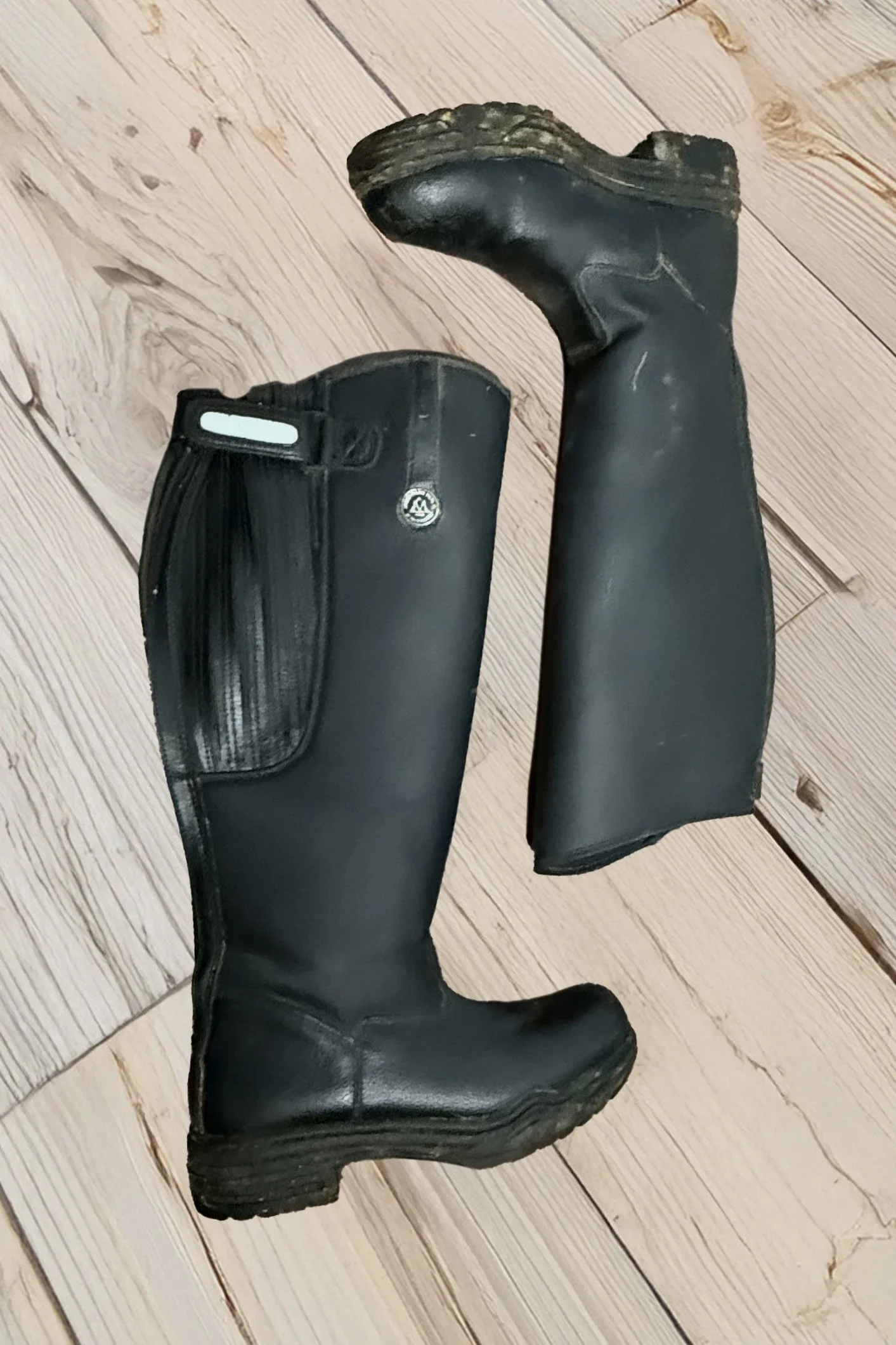Simms+Muck+Boots+2.jpg