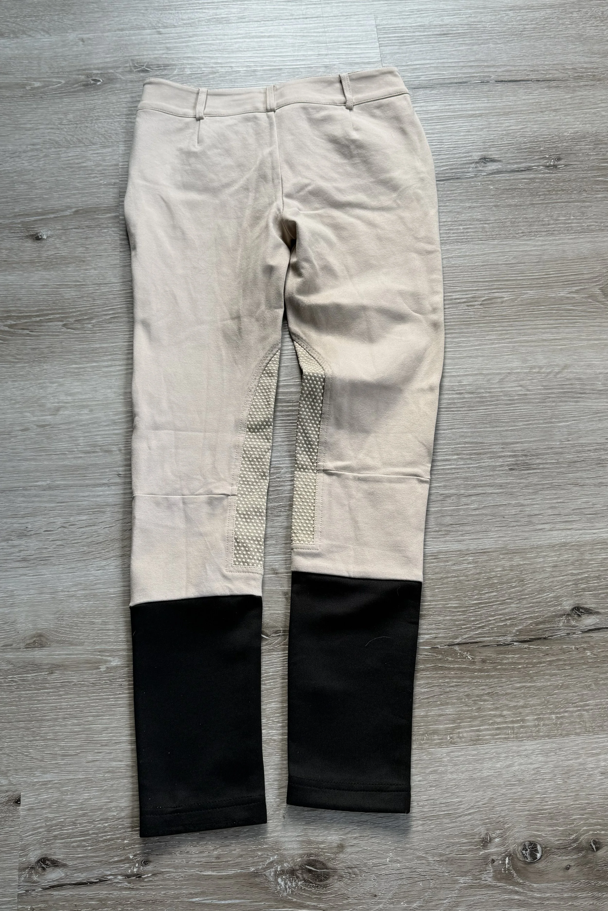 khaki 1.jpg