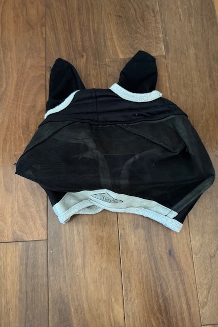 Shires Fine Mesh Fly Mask With Air Stream Ears In Black - Small Pony