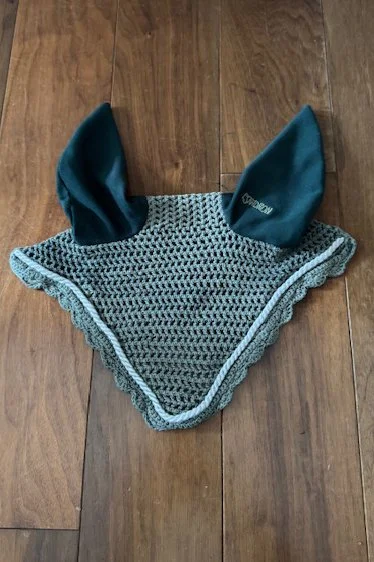 Eskadron Regular Silver Braid Fly Hood Green