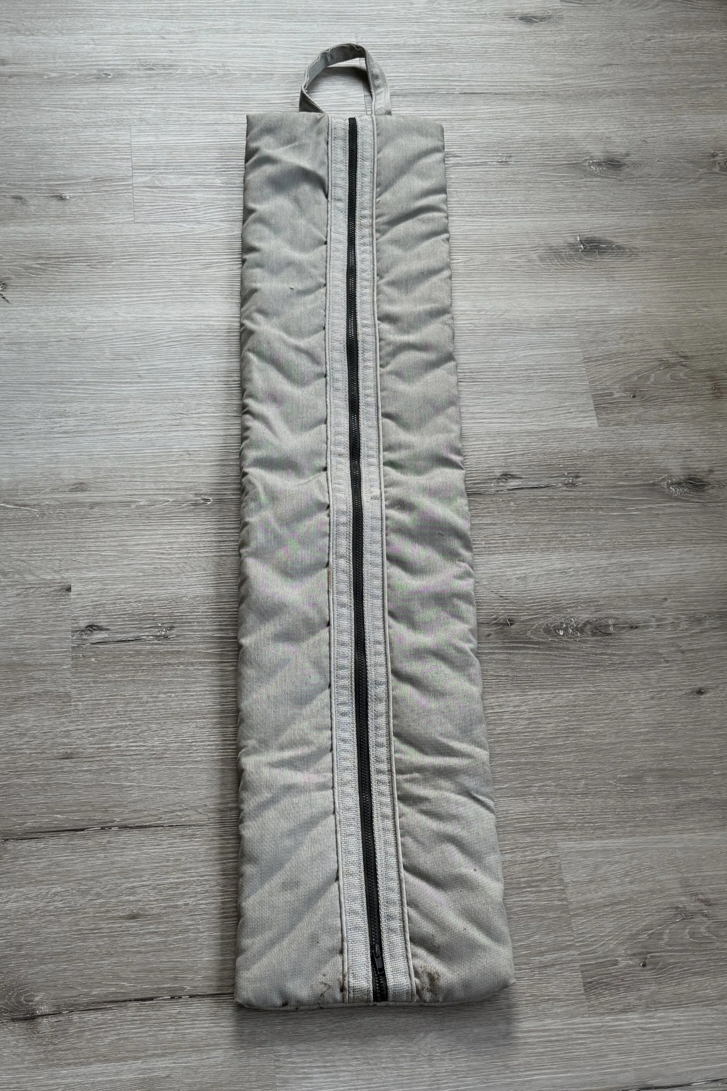 Canvas Padded Tail Bag In Grey With Black