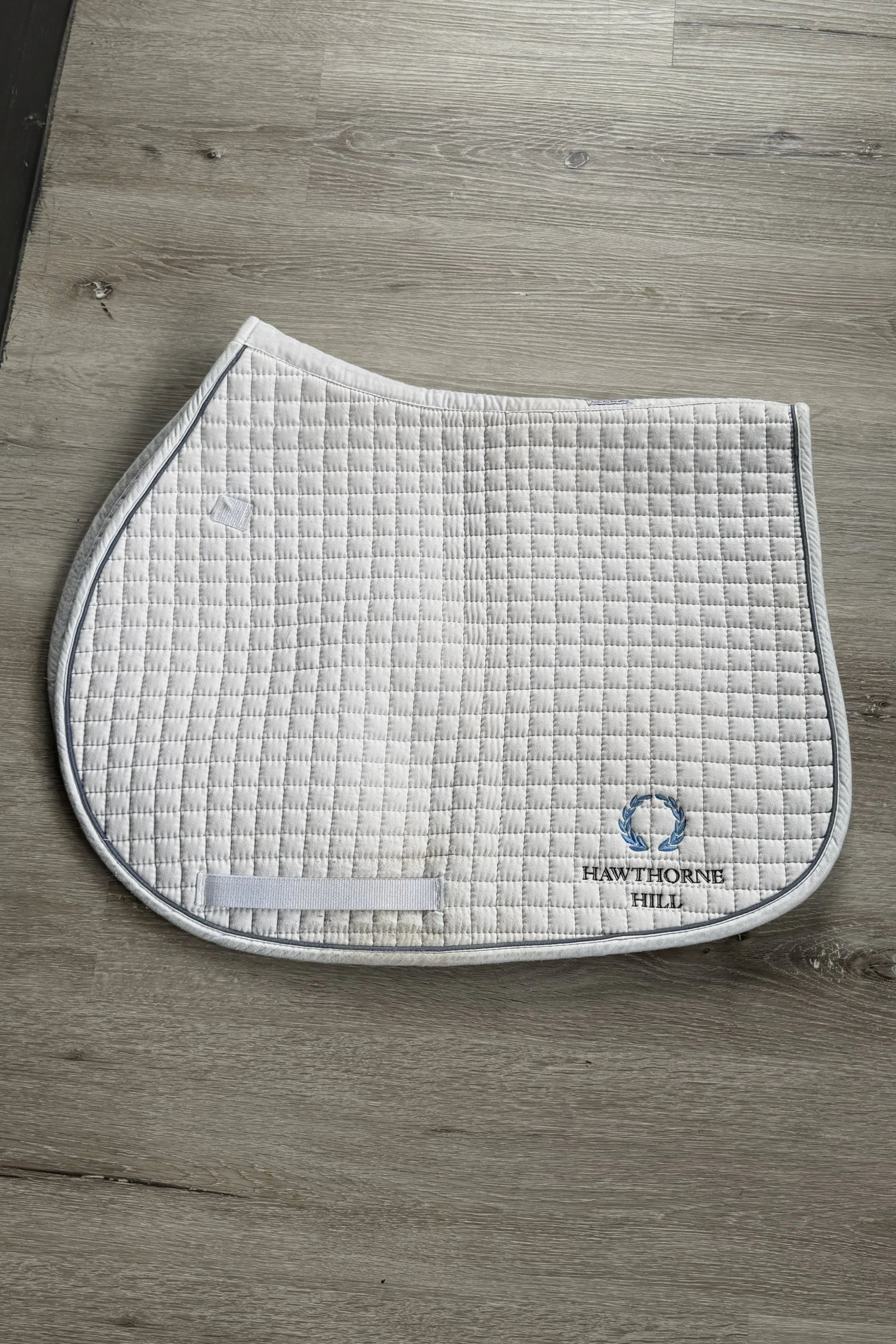 white 2.jpg