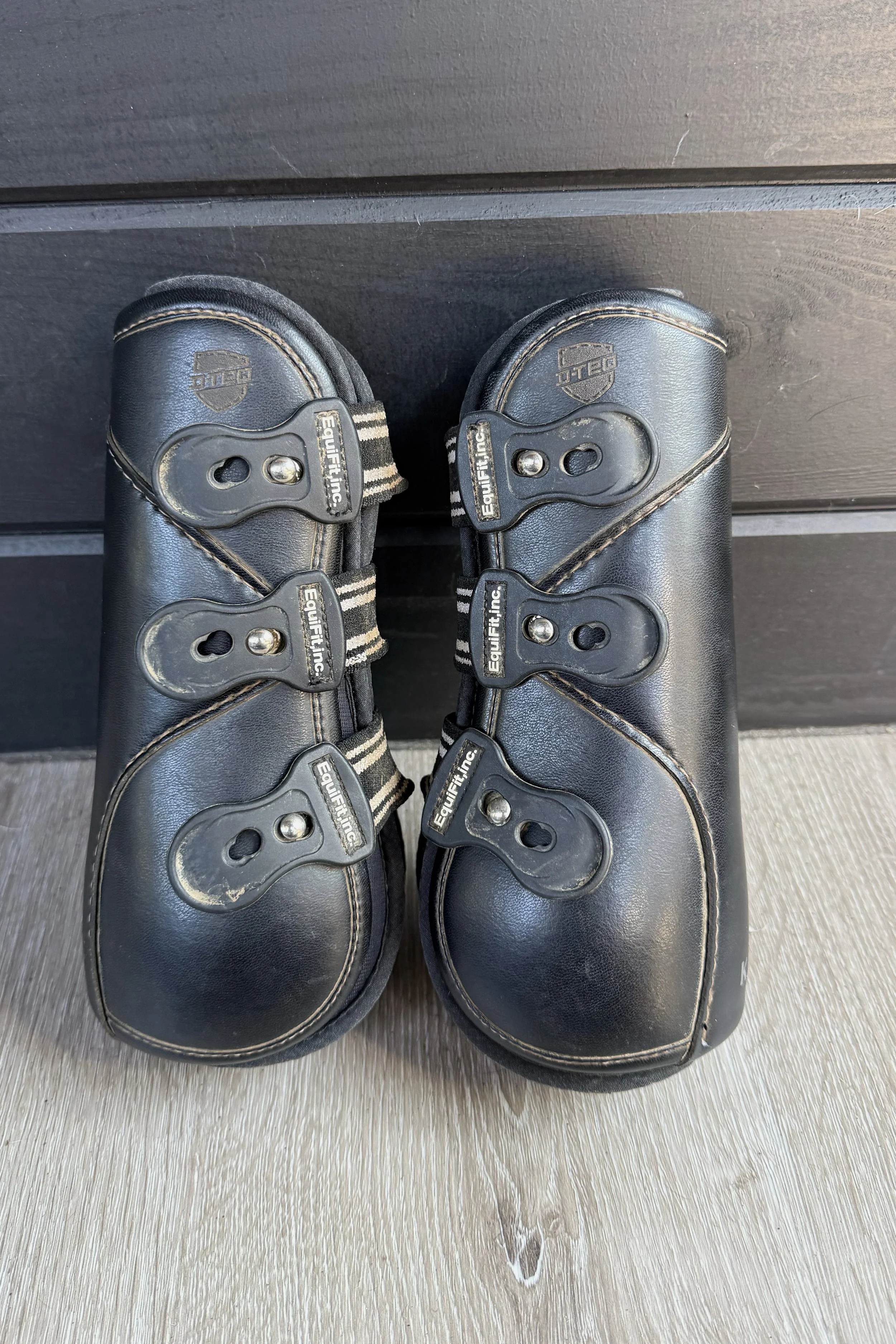 front boots 1 .jpg