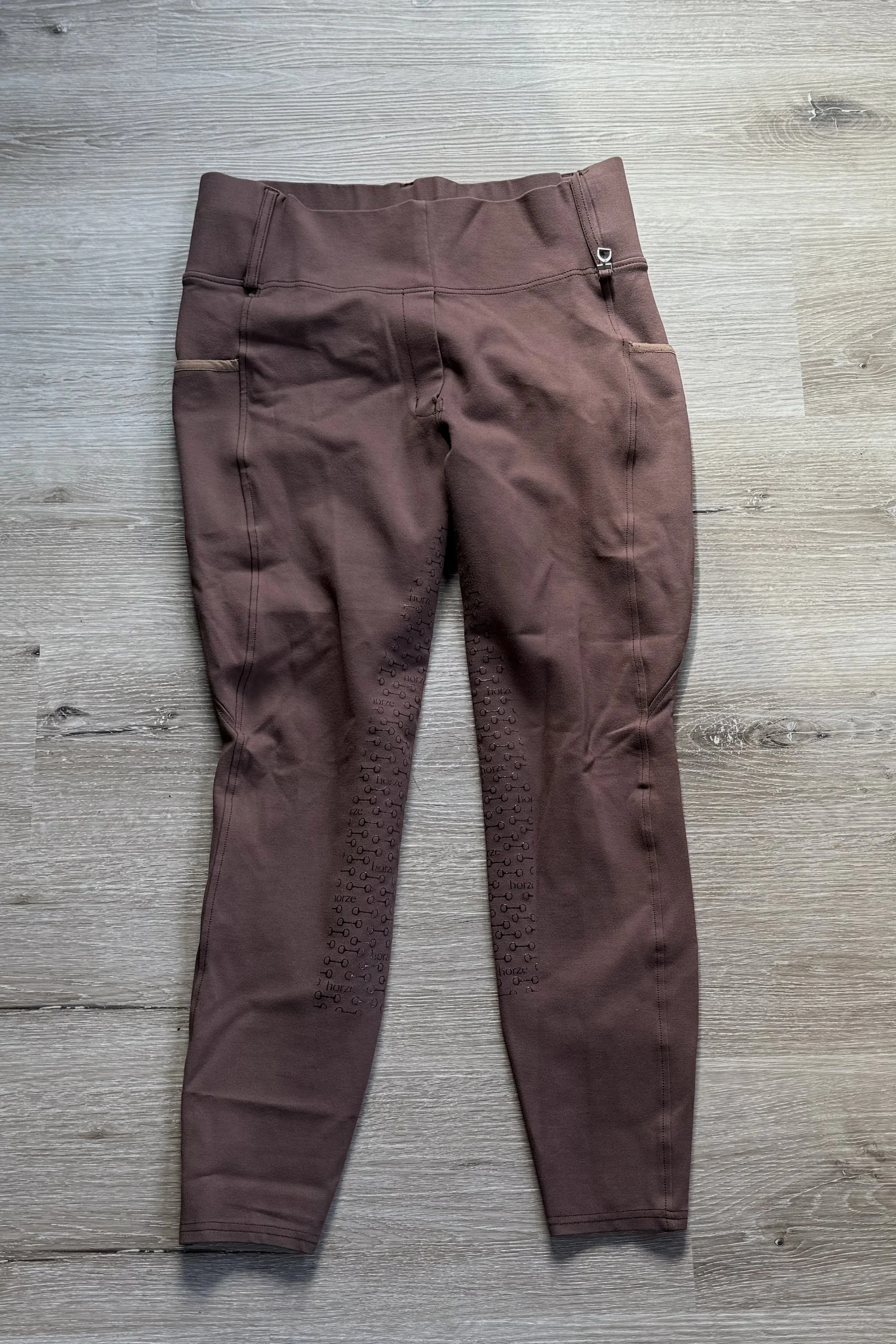 Horze brown 2 .jpg