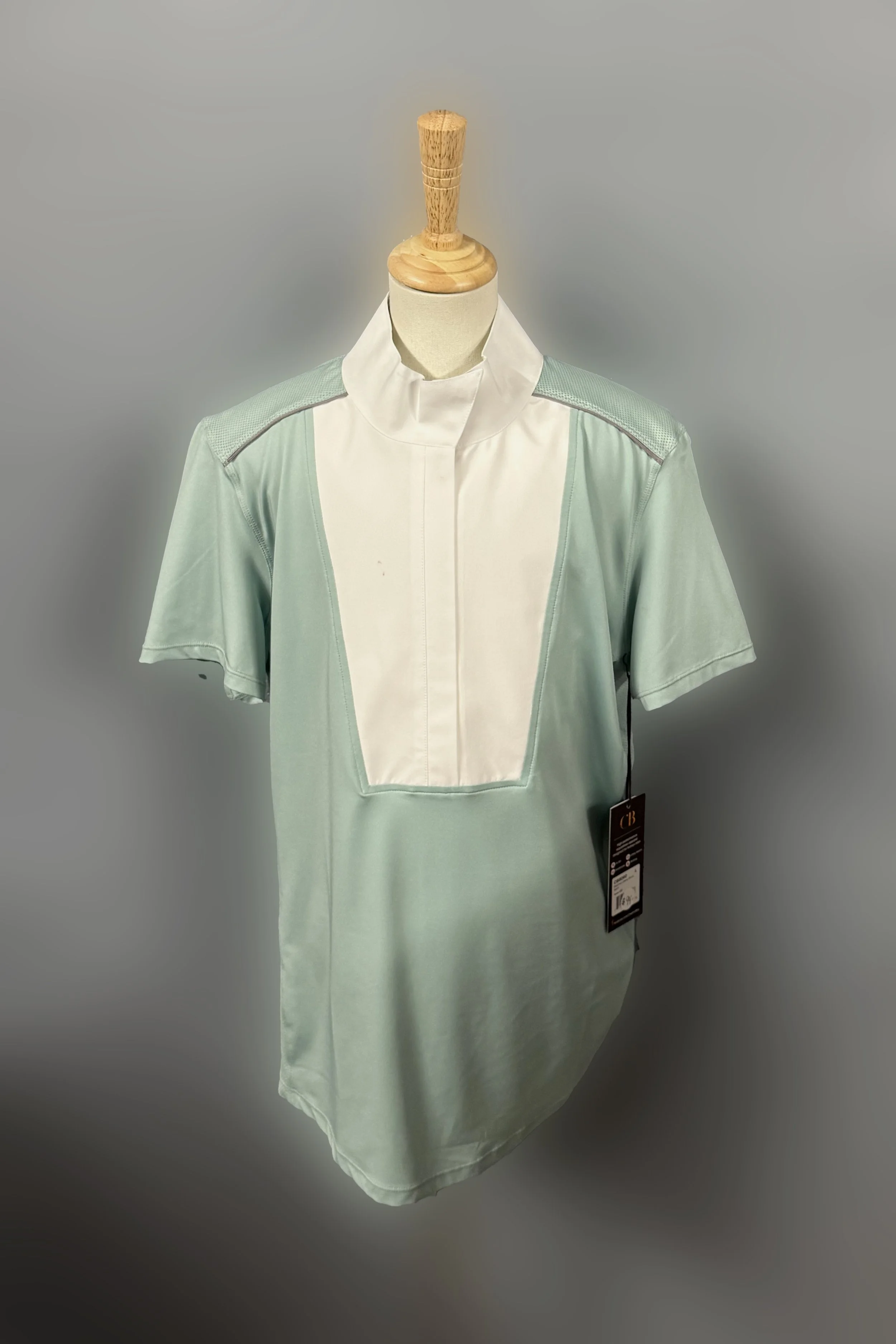 Mint chestnut bay 2.jpg