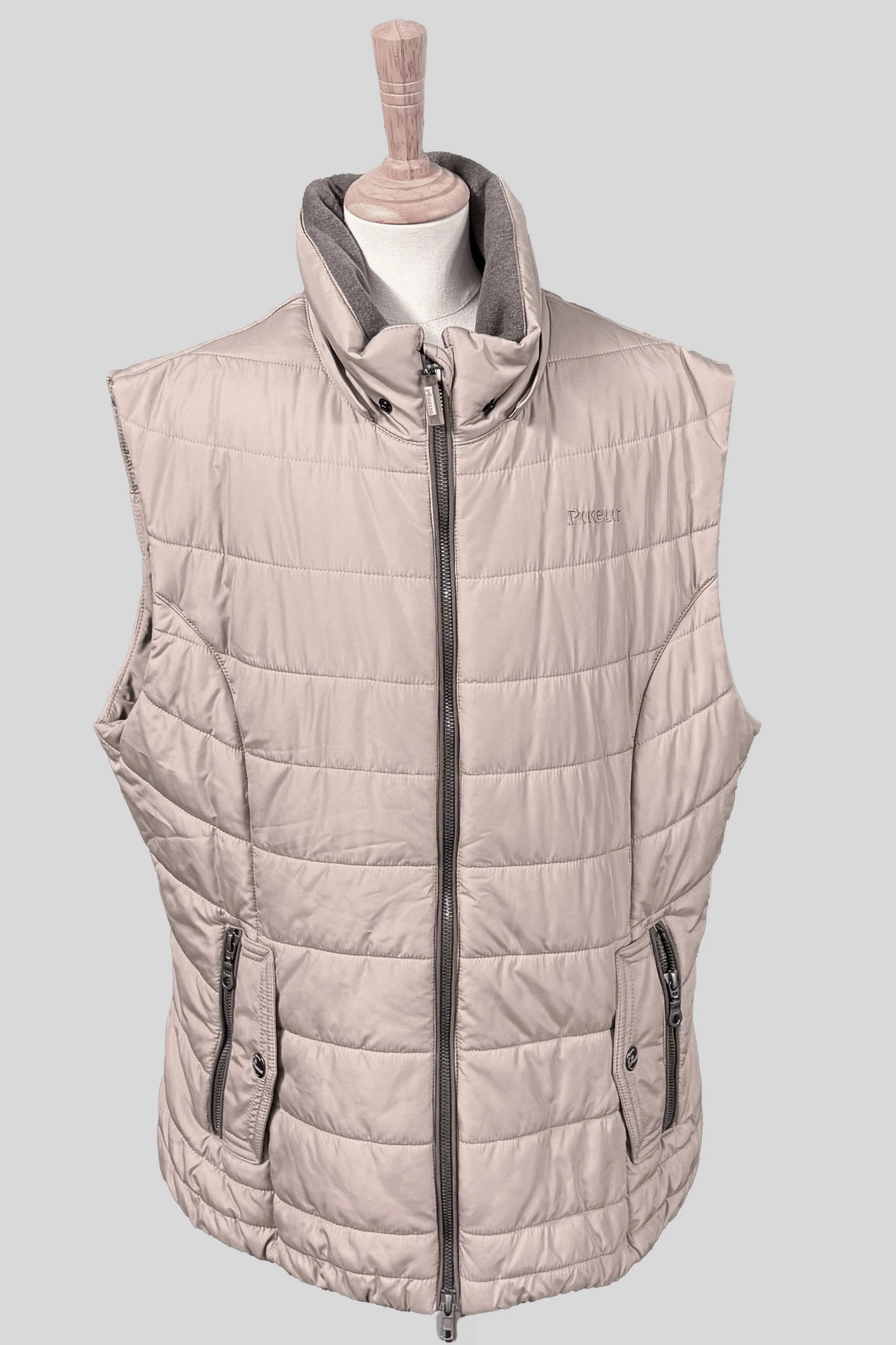 Pikeur Evita Vest In Beige - US 16
