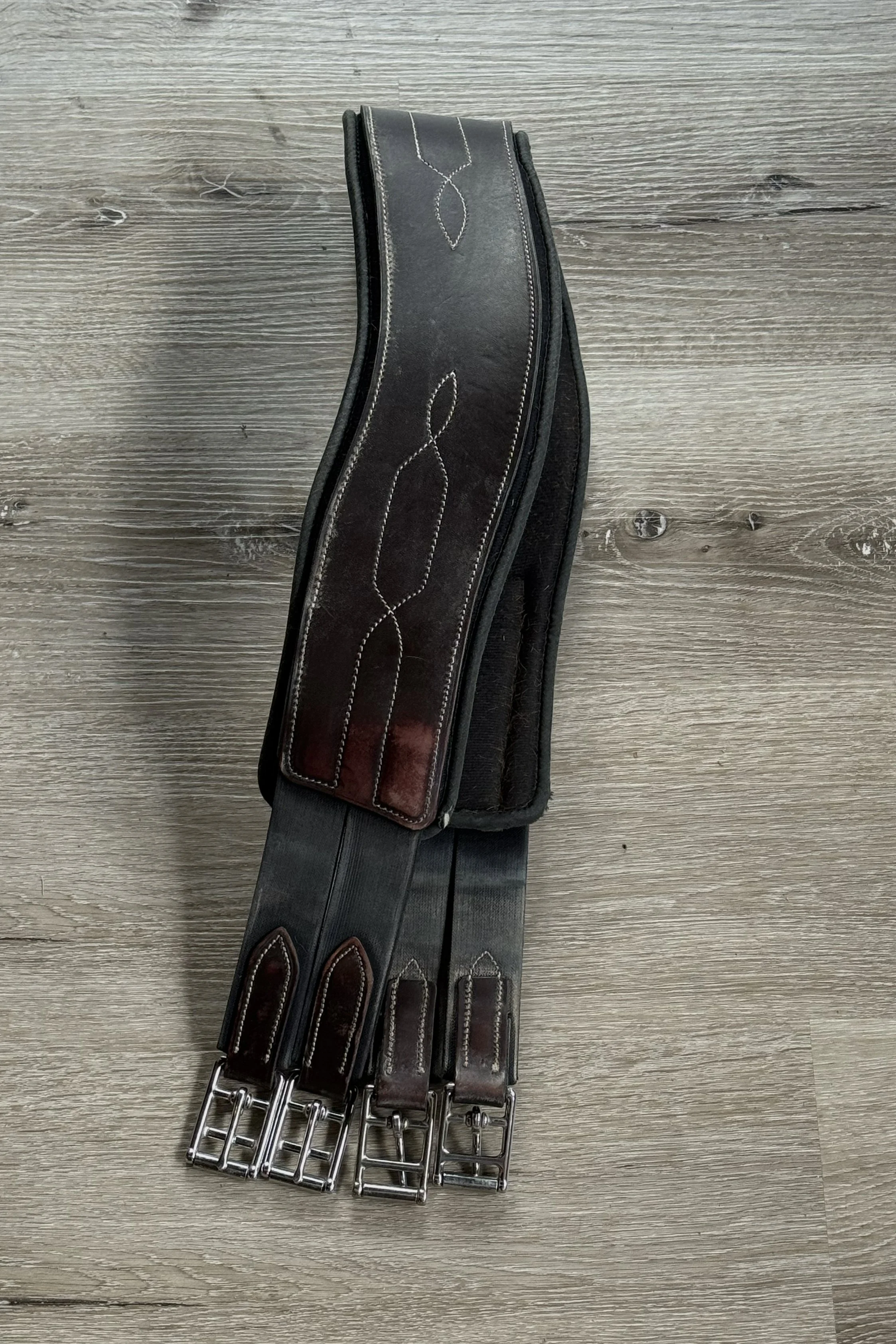 Equifit Anatomical Hunter Girth With T-Foam Liner In Brown - 48"