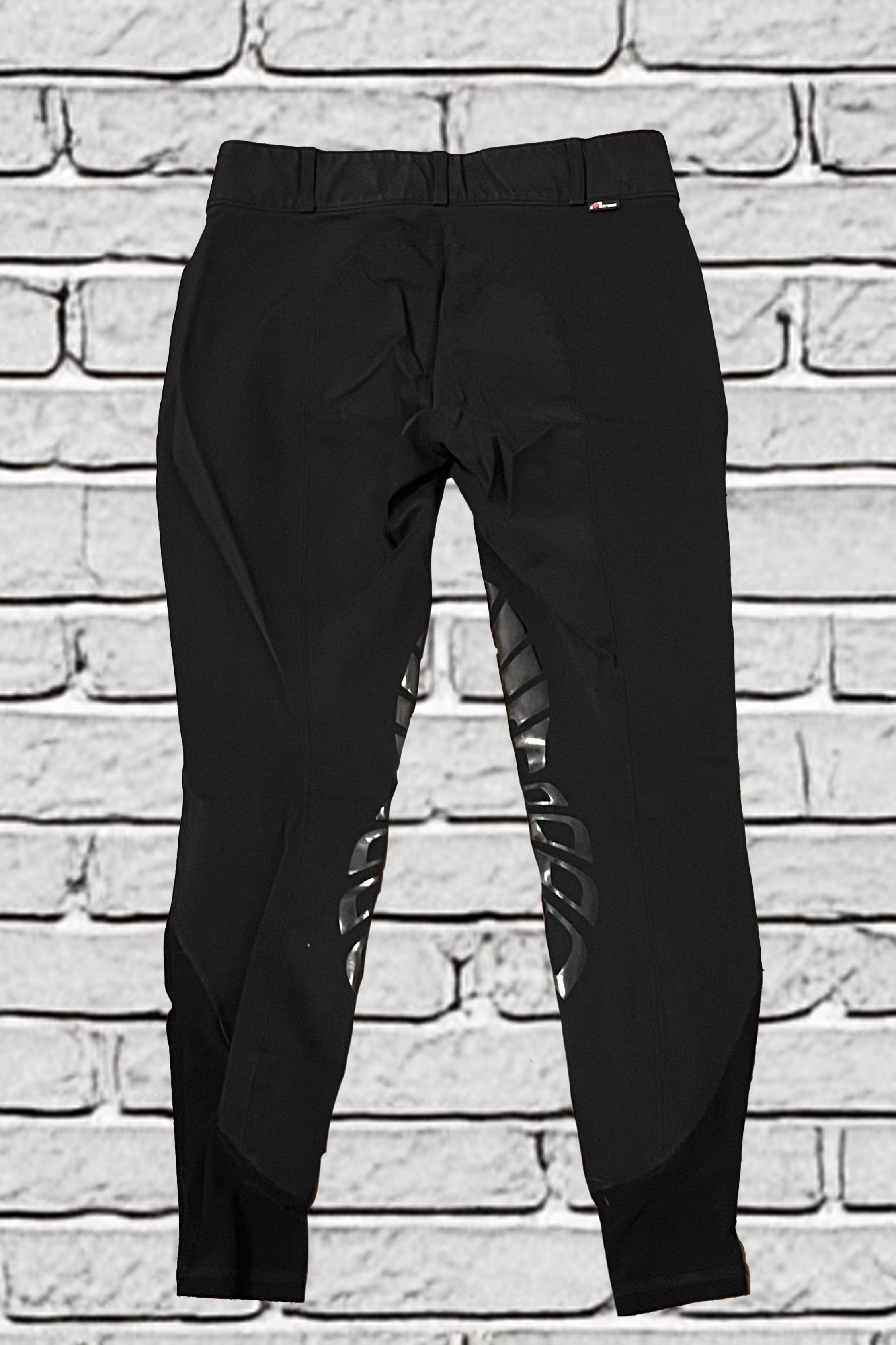 black+1.jpg