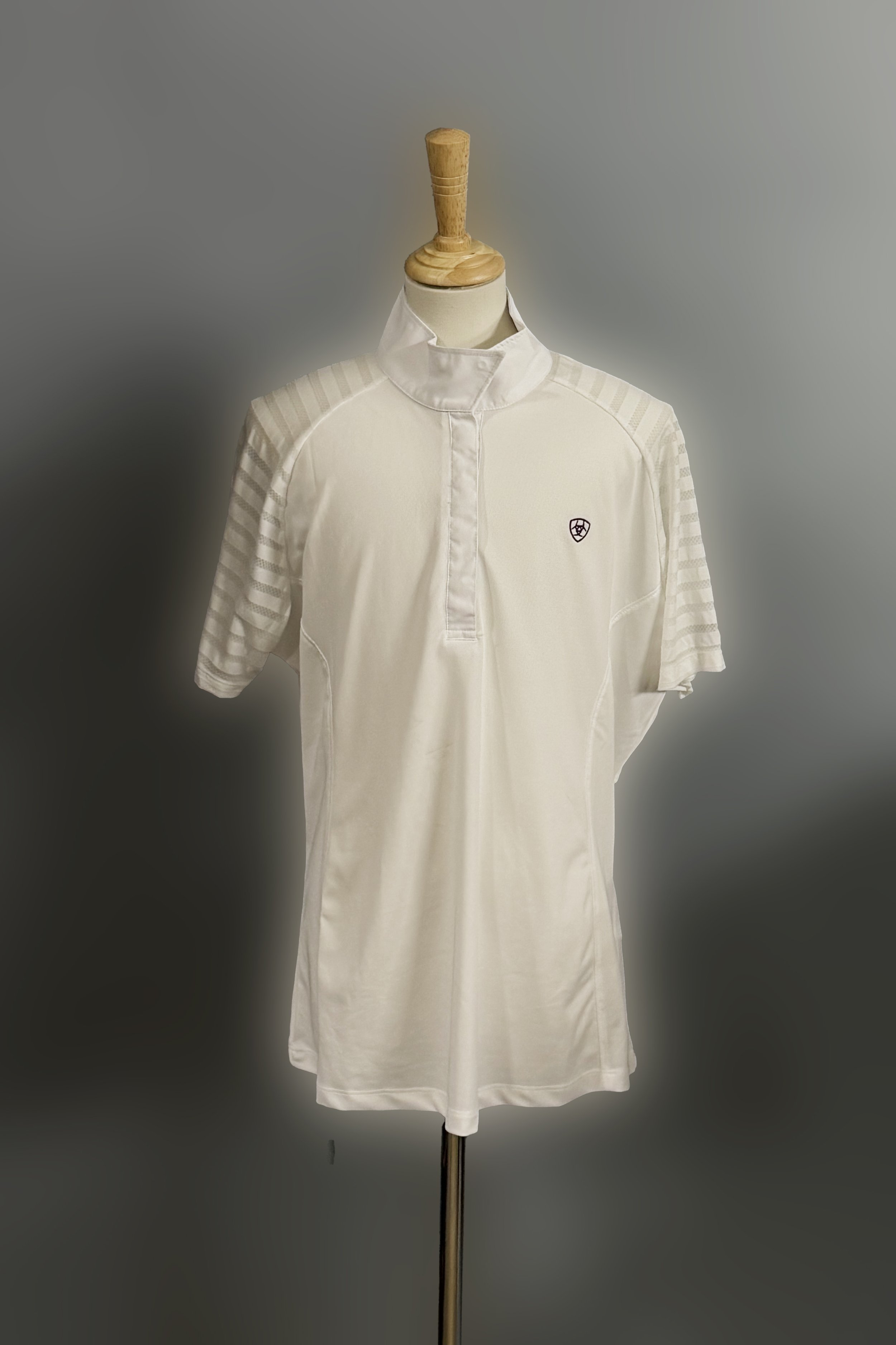 Ariat FEI Aptos Vent Short Sleeve Show Shirt In White - Large