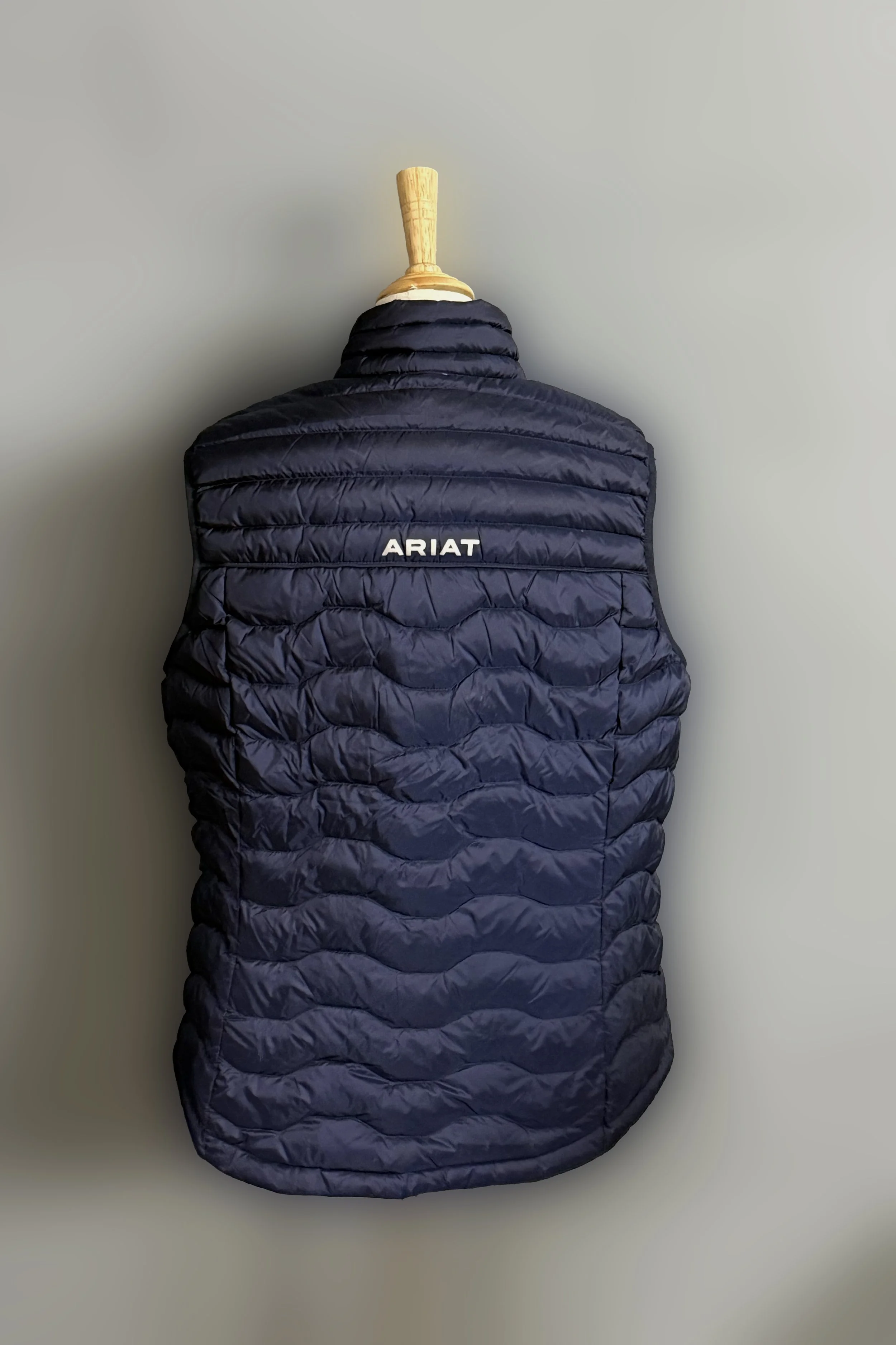 Ariat navy 1 .jpg