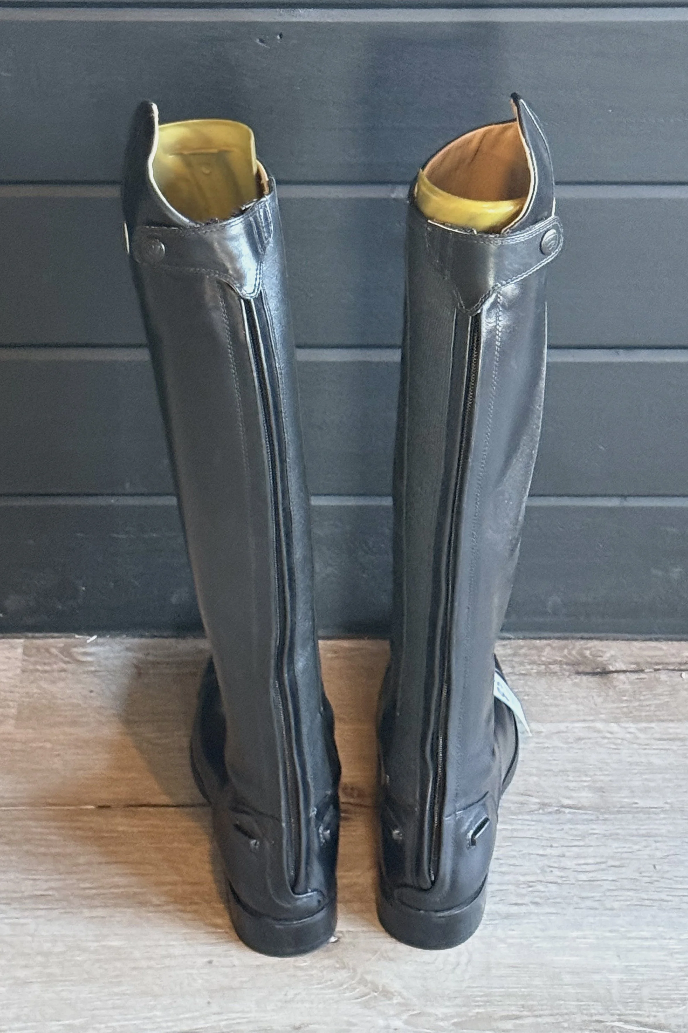 boots 4.jpg