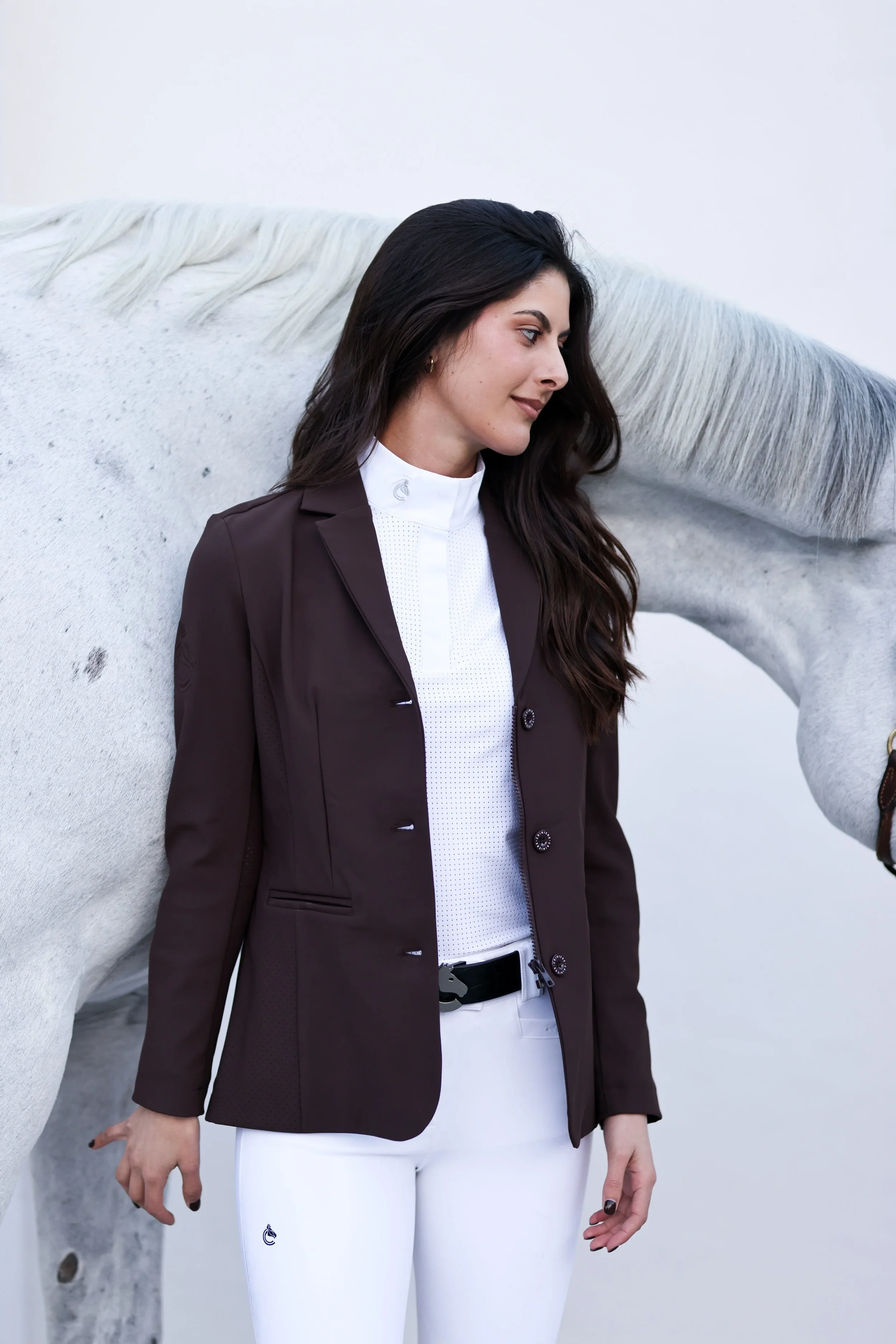 alexandra-show-coat-mocha-show-coat-crinierelife-264962.jpg.webp