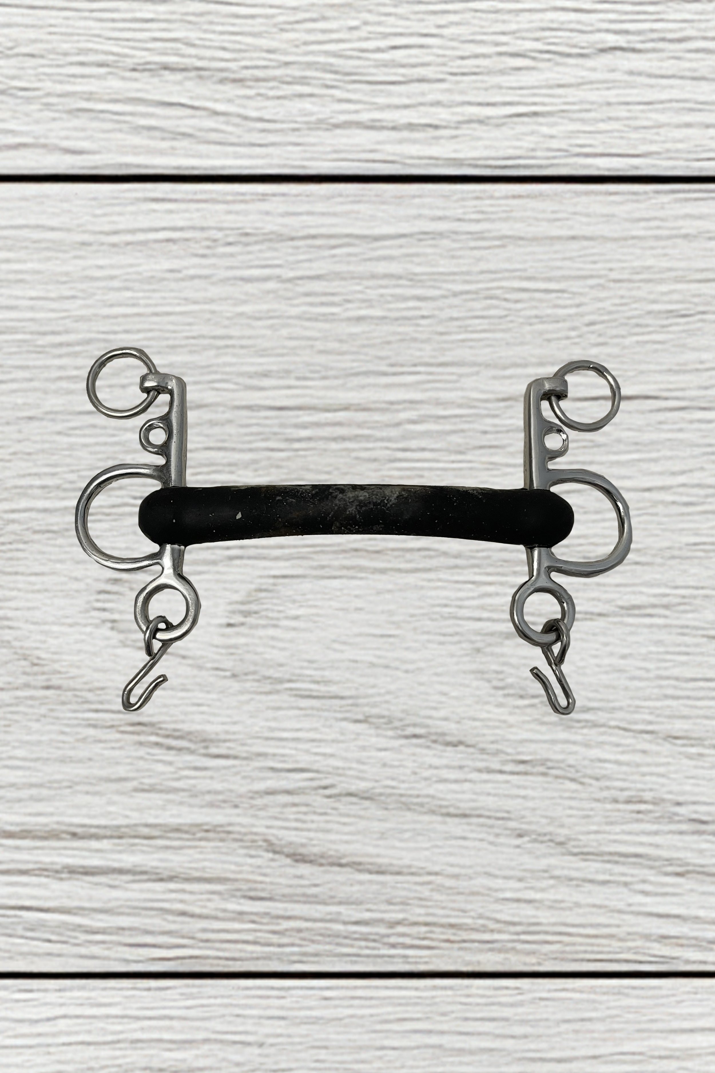 Hard Rubber Pelham 6"