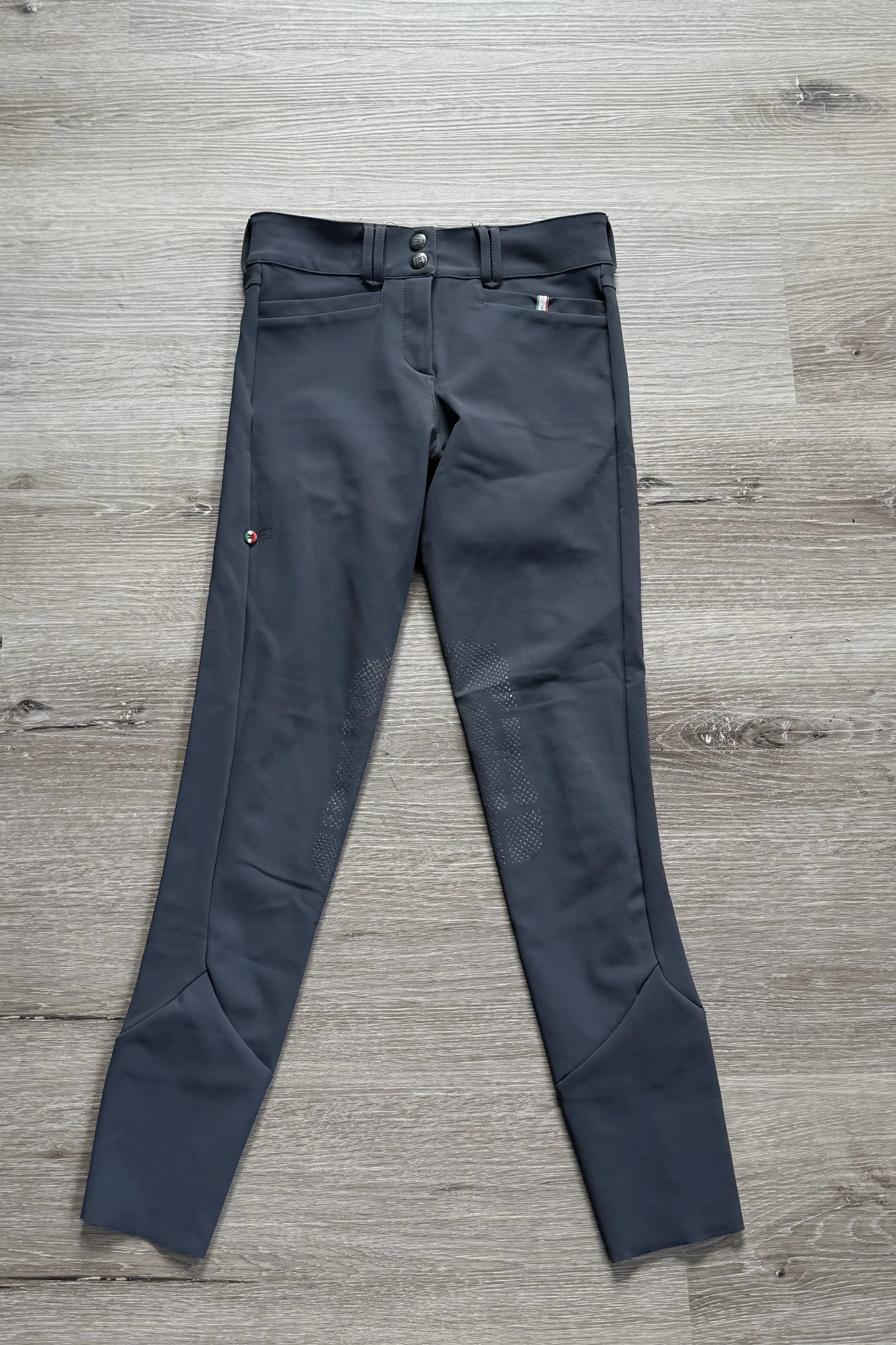 for horses grey 1.jpg