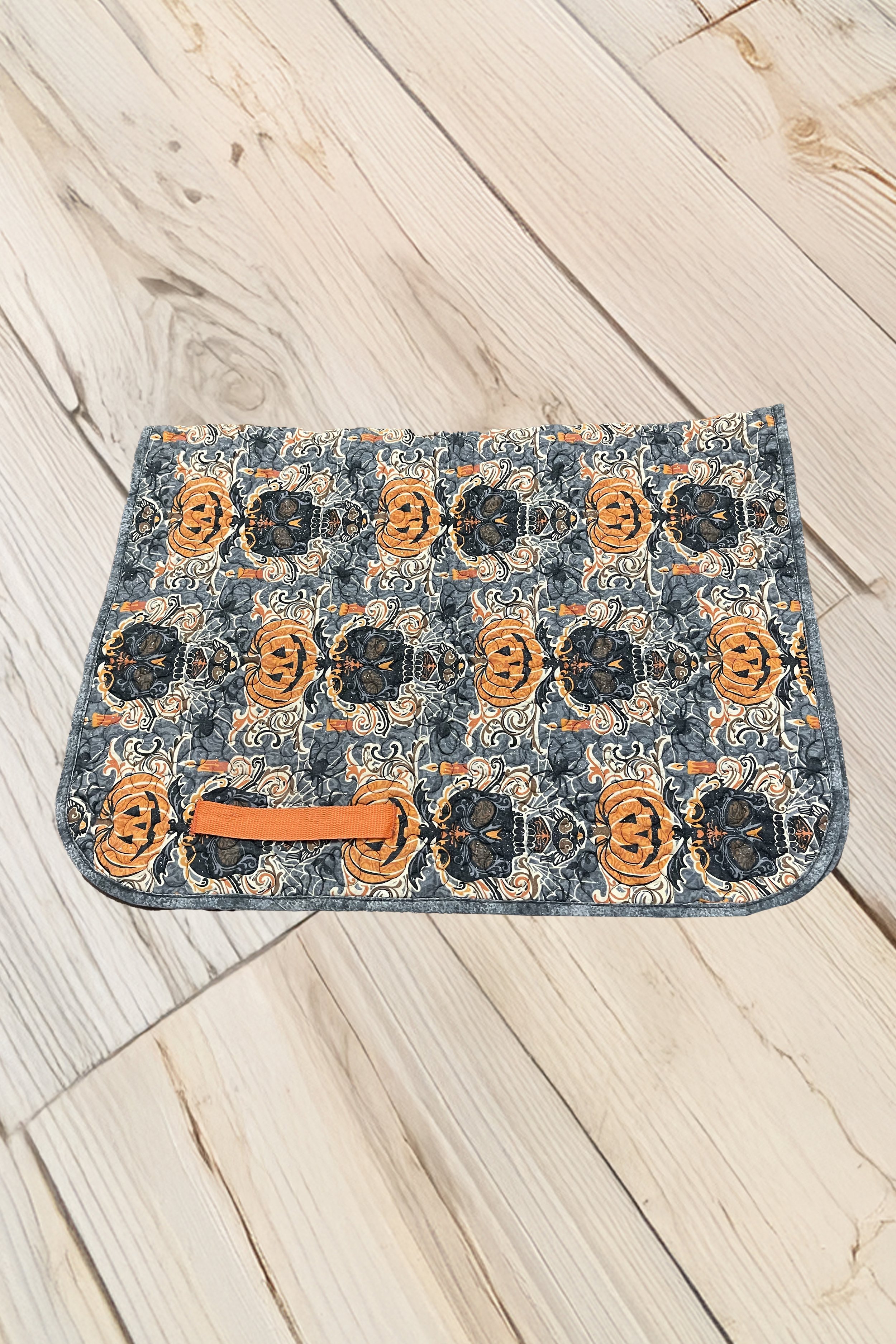 Baby Saddle Pad In Glitter Pumpkins