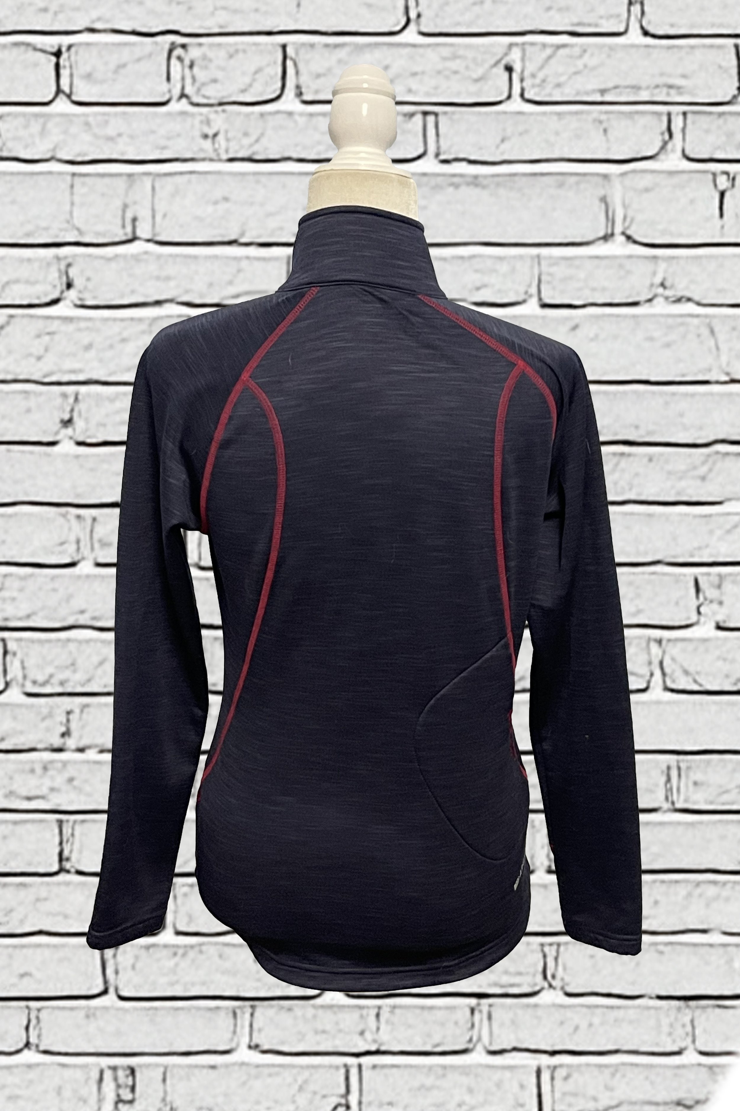 sweater 1 .jpg