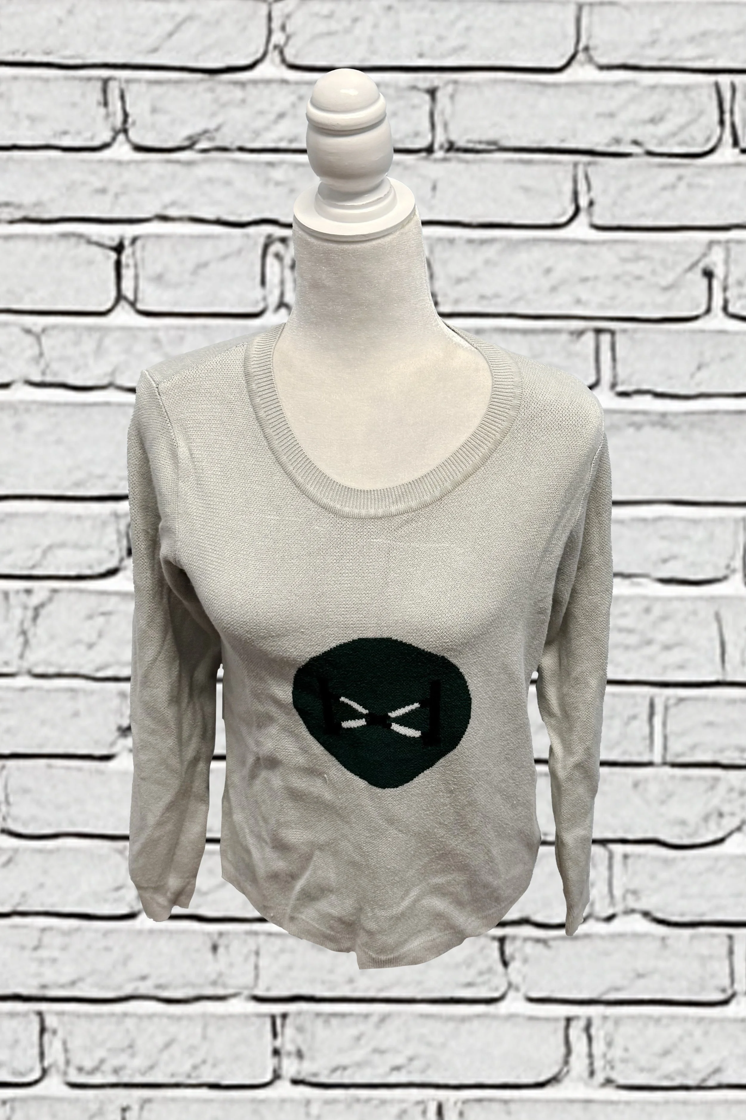 Sweater 2 .jpg
