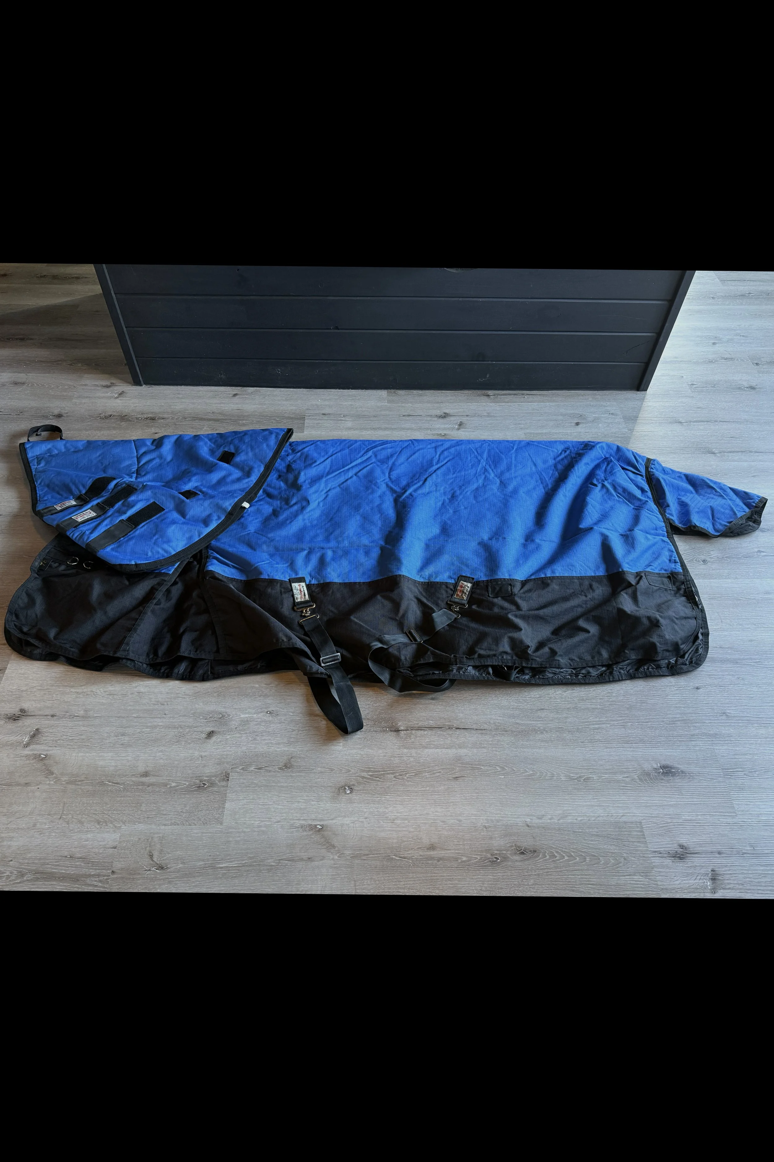 Schnieders Stormshield Heavy Turnout With Hood In Blue With Black Trim - 78"/Medium