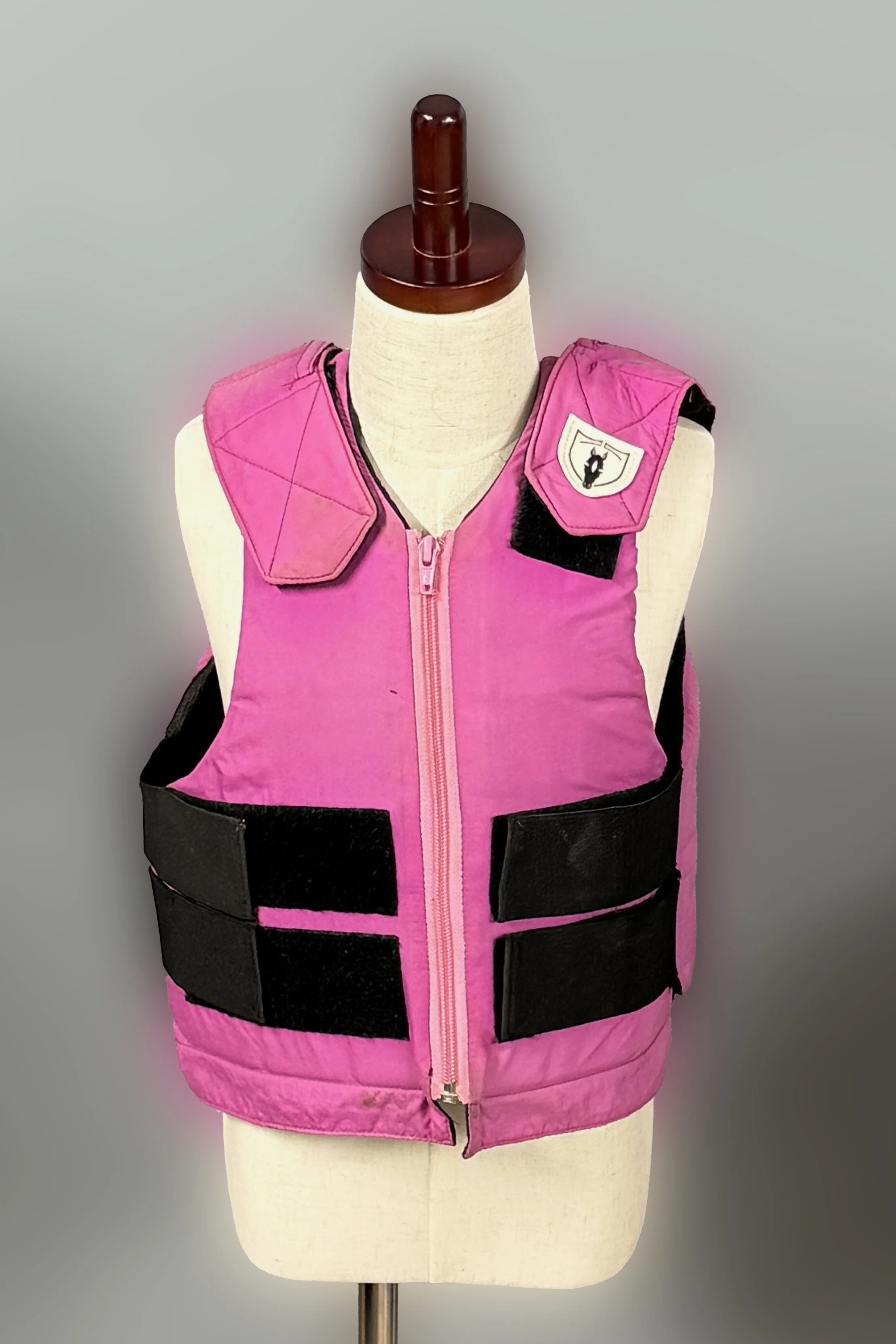 saftey vest 1 .jpg