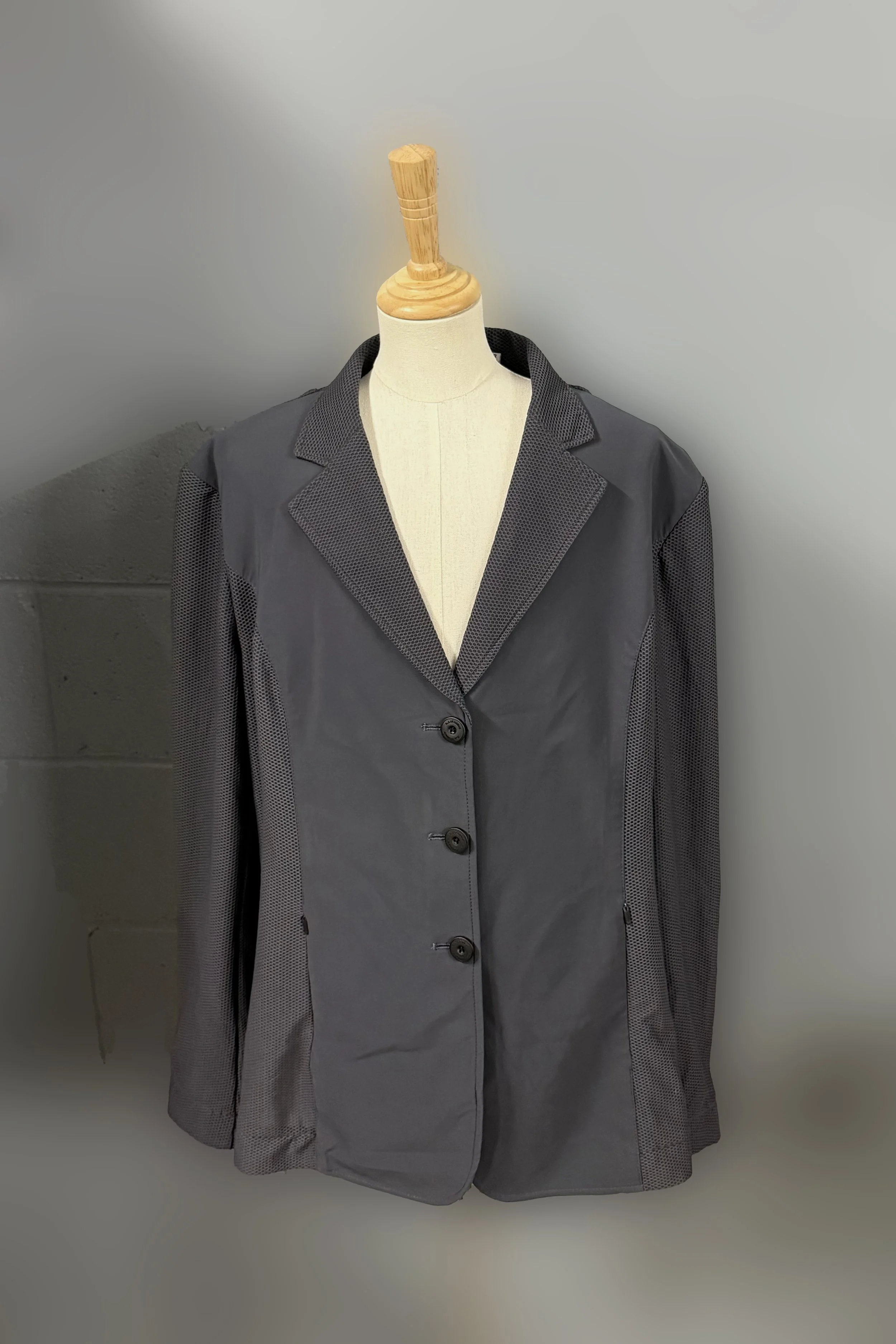 RJ Classics Harmony Mesh Show Coat In Grey - 16 Regular