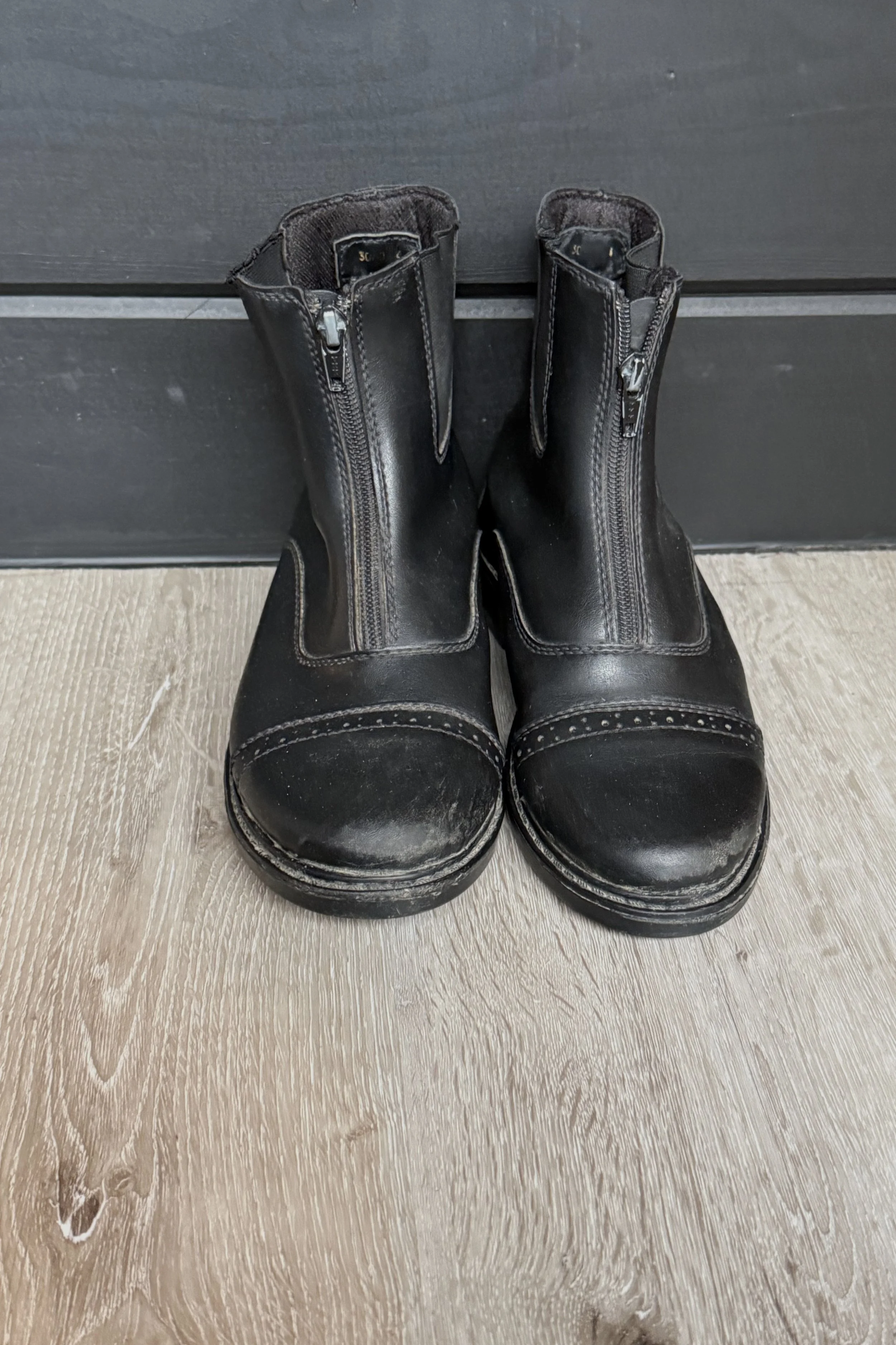 TuffRider Starter Front Zip Up Paddock Boots In Black - Kids 5