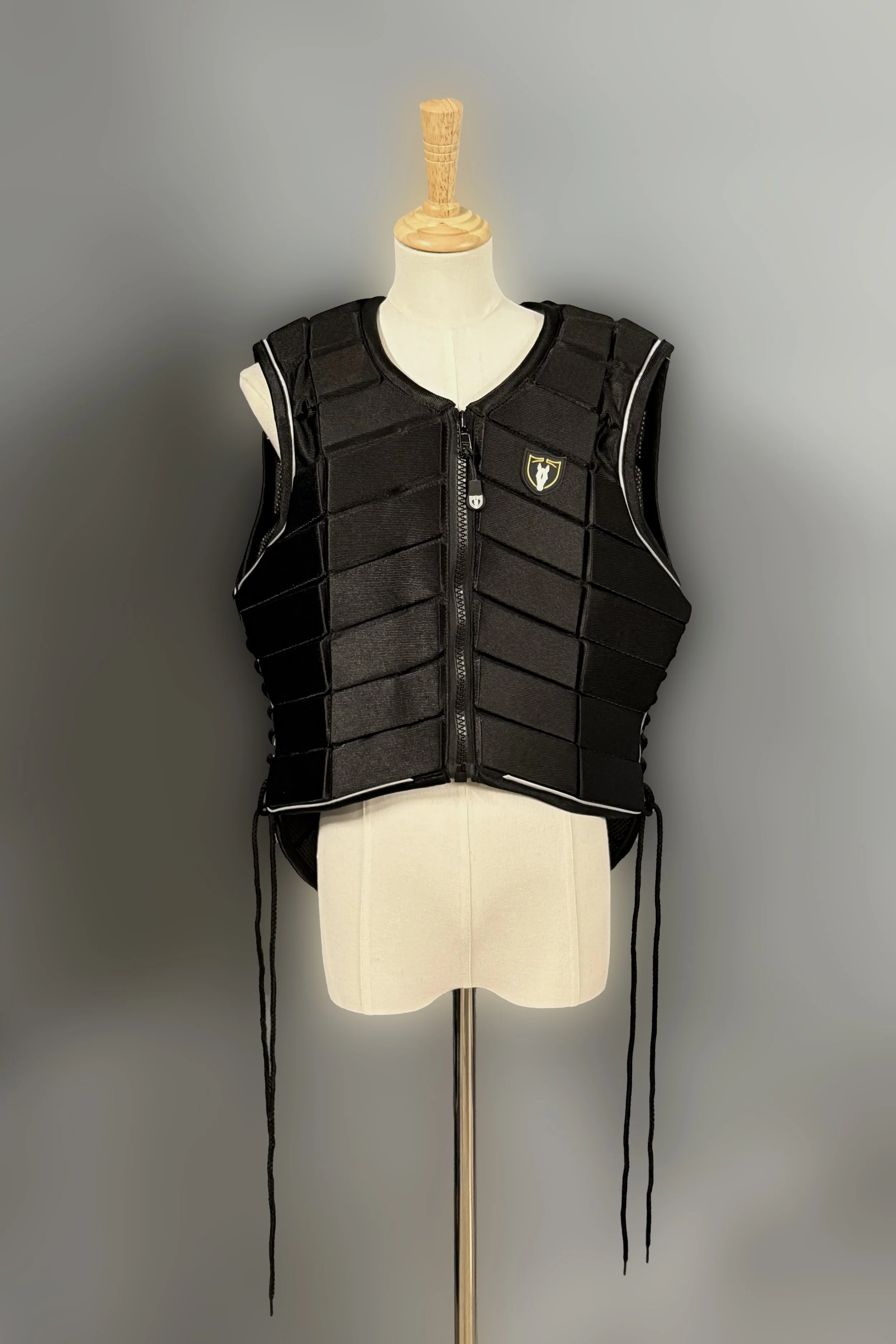 saftey vest 2 .jpg