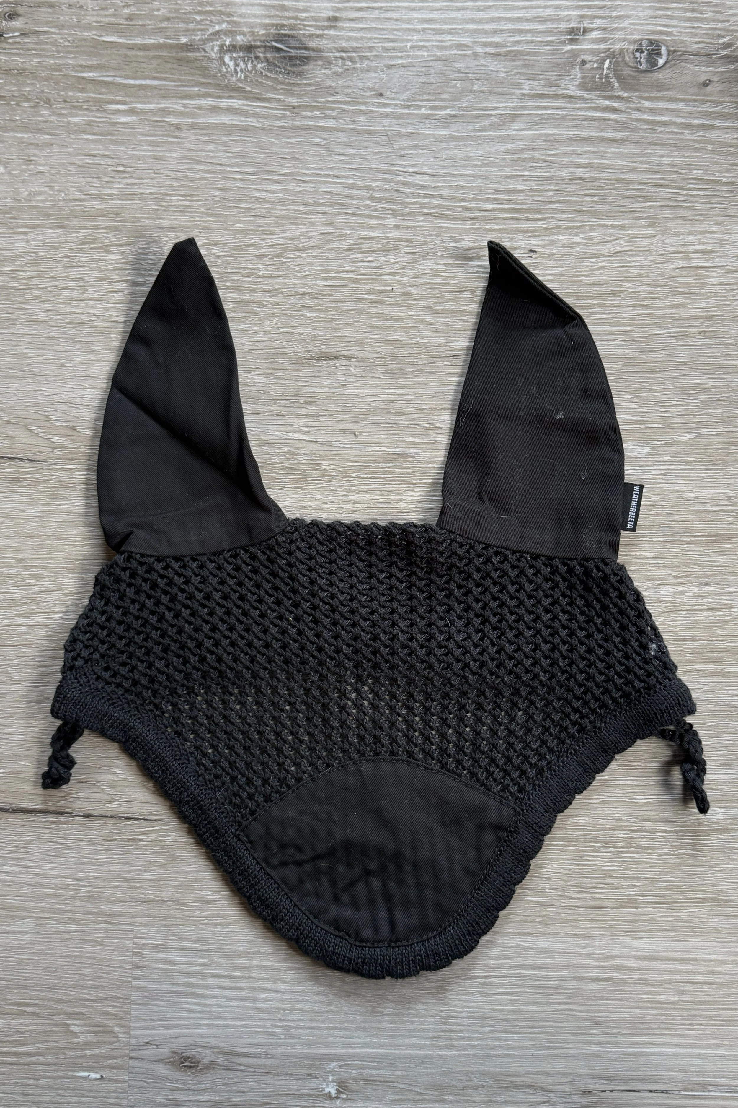 bonnet 1.jpg
