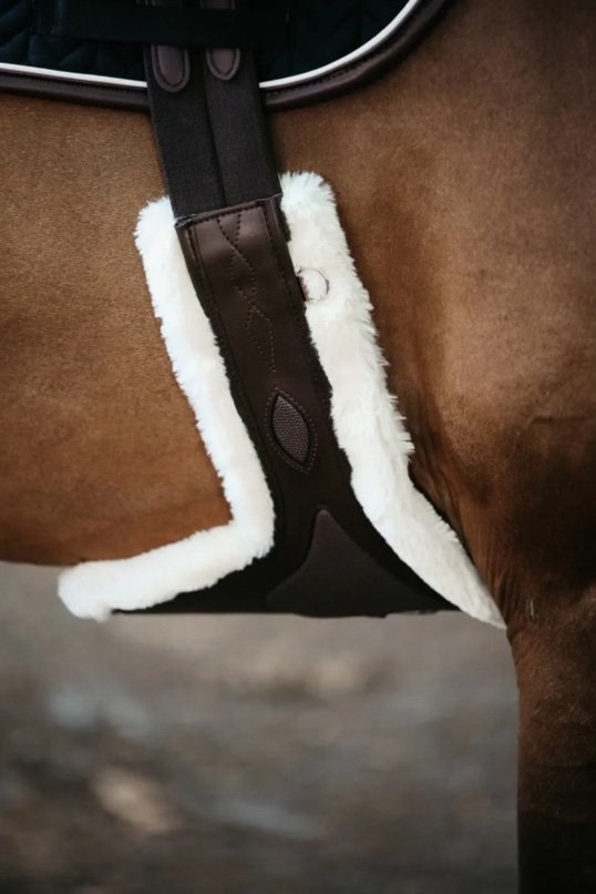 Kentucky Horsewear Sheepskin Stud Girth Special In Brown - 2nd Round Equestrian