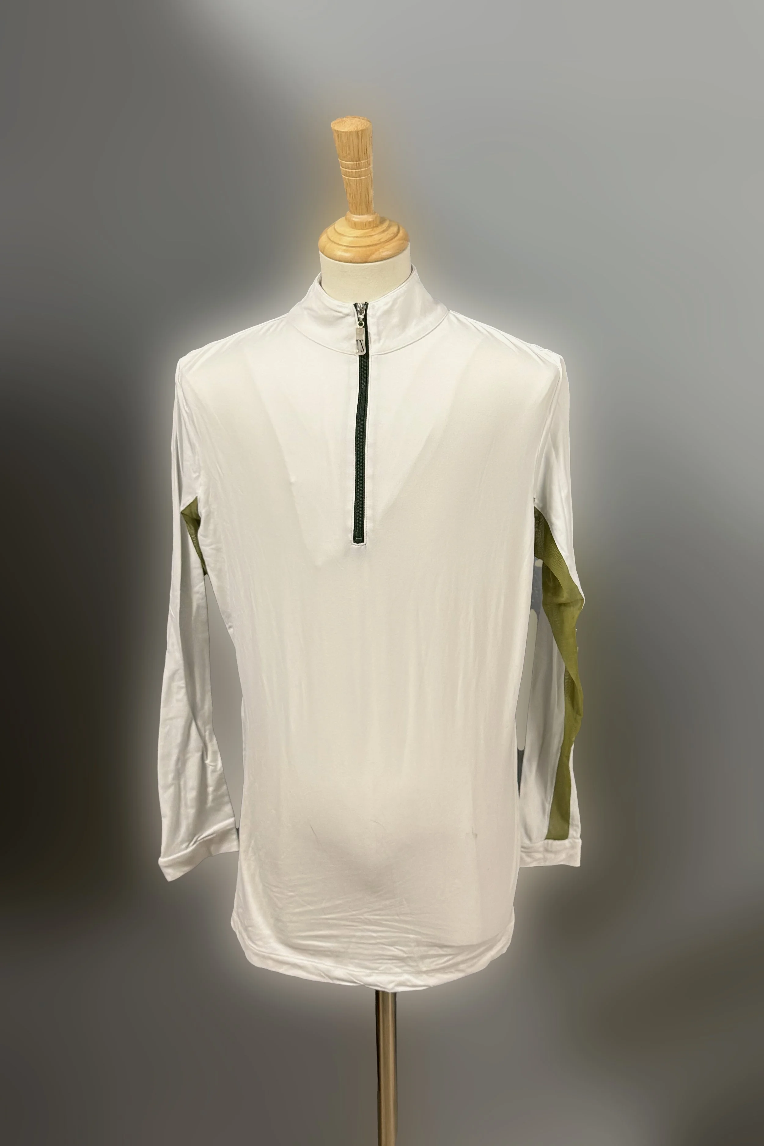 white:green 2 .jpg