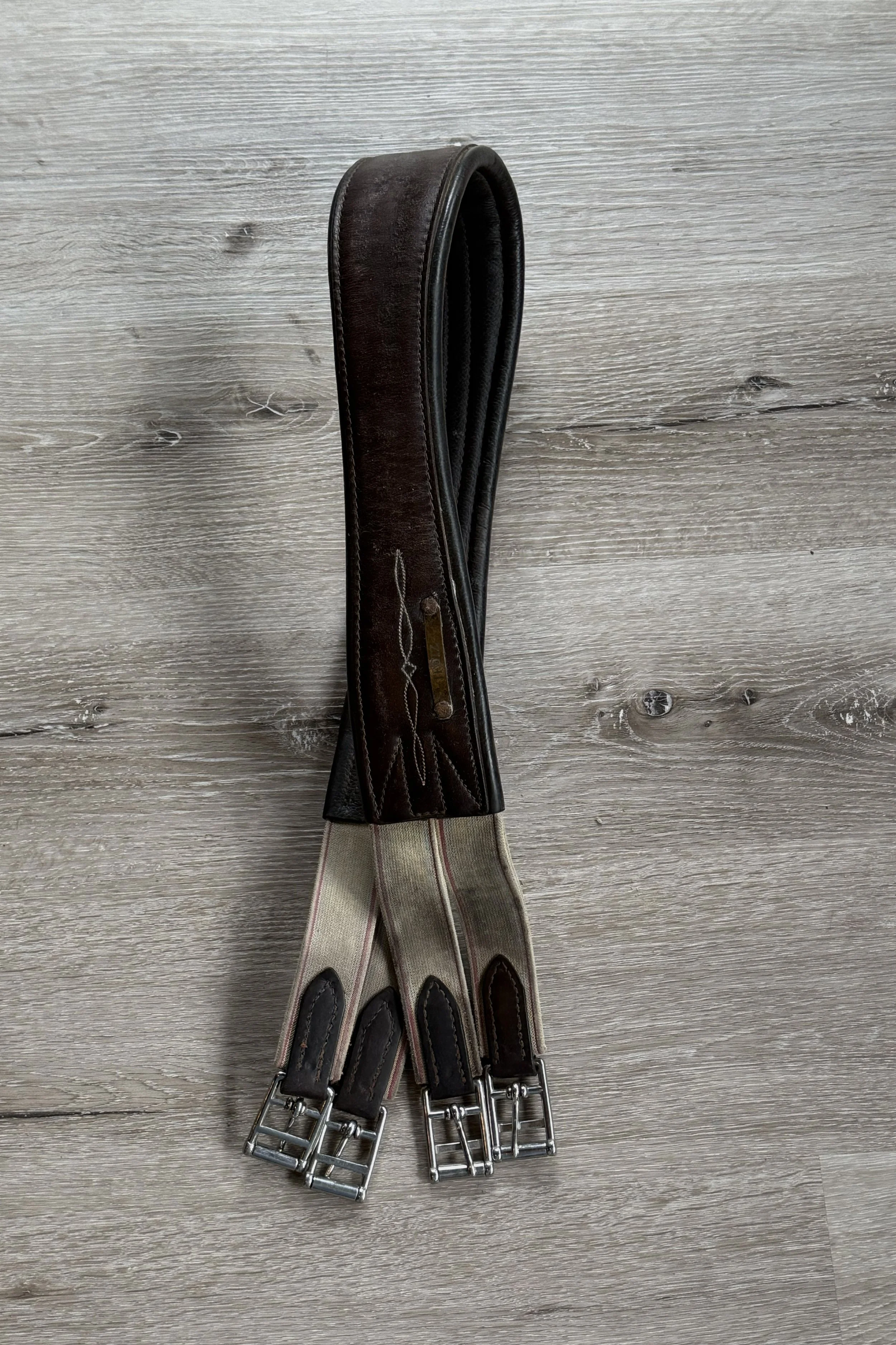 Edgewood Leather Girth In Brown - 50"