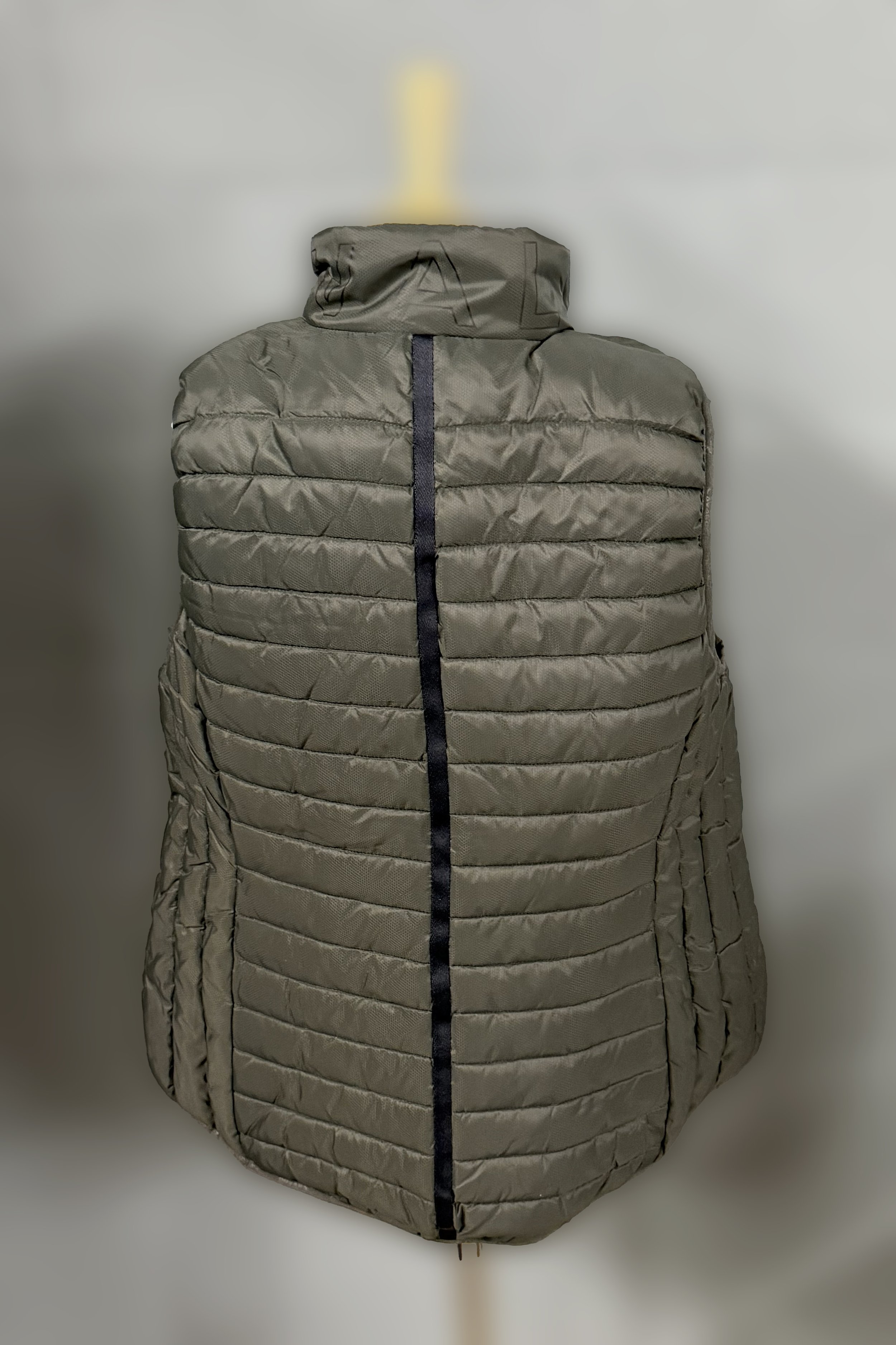 vest 1 .jpg