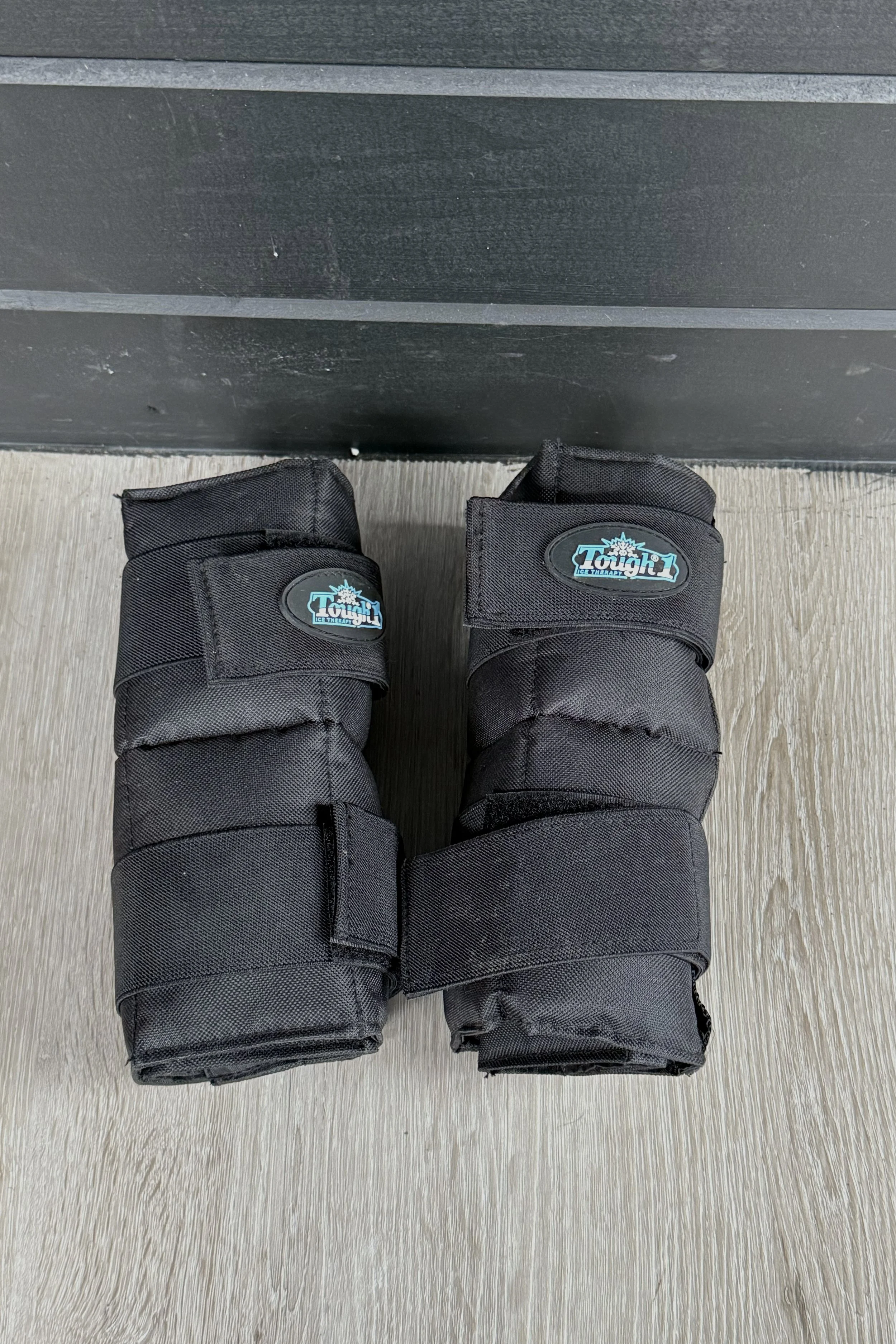 knee wraps 2.jpg