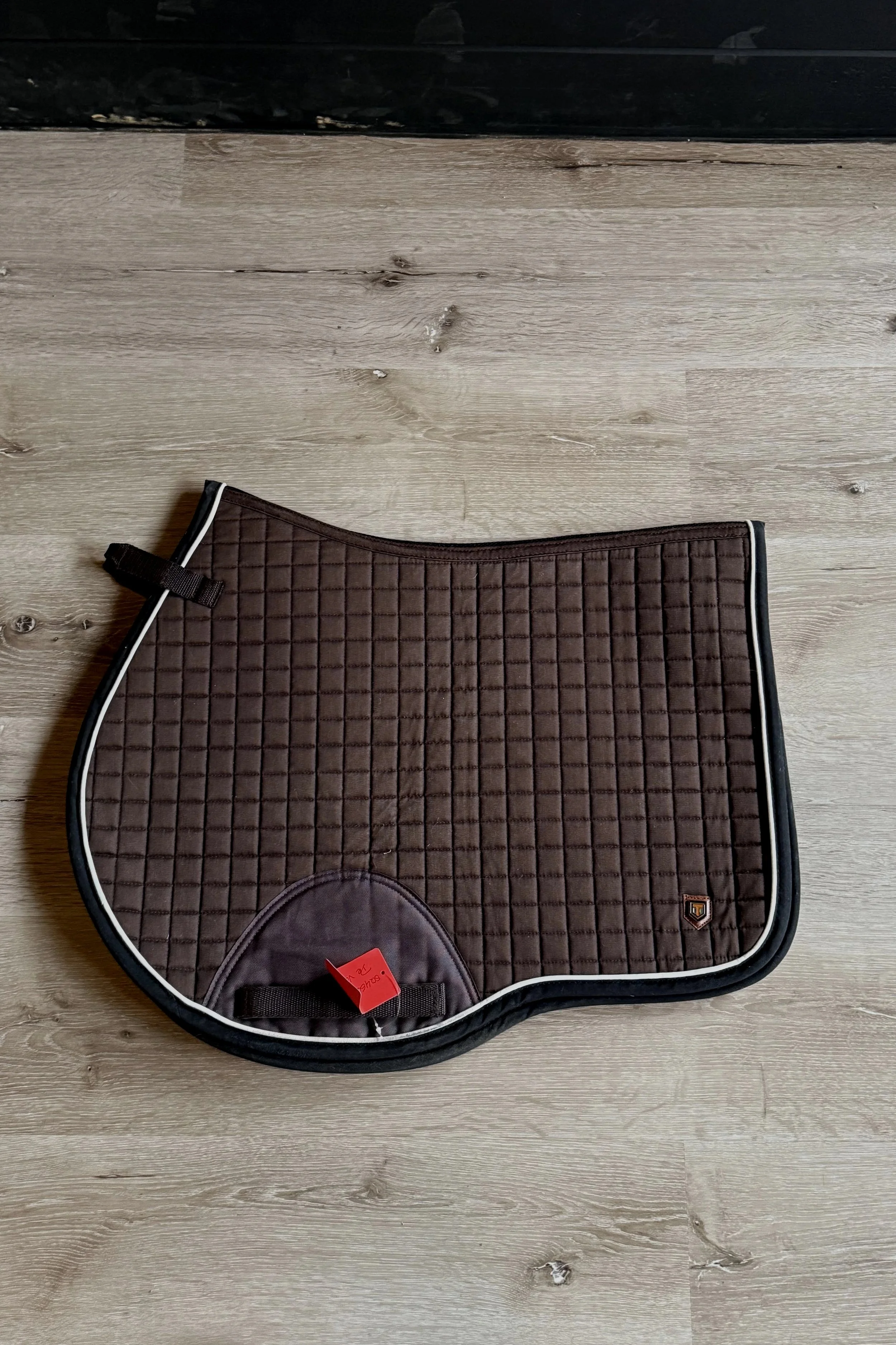 Trinity General Purpose Jump Saddle Pad In Brown With Black Trim - Cob