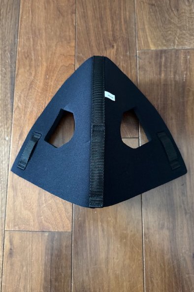 Neoprene Head Bumper In Black - Horse