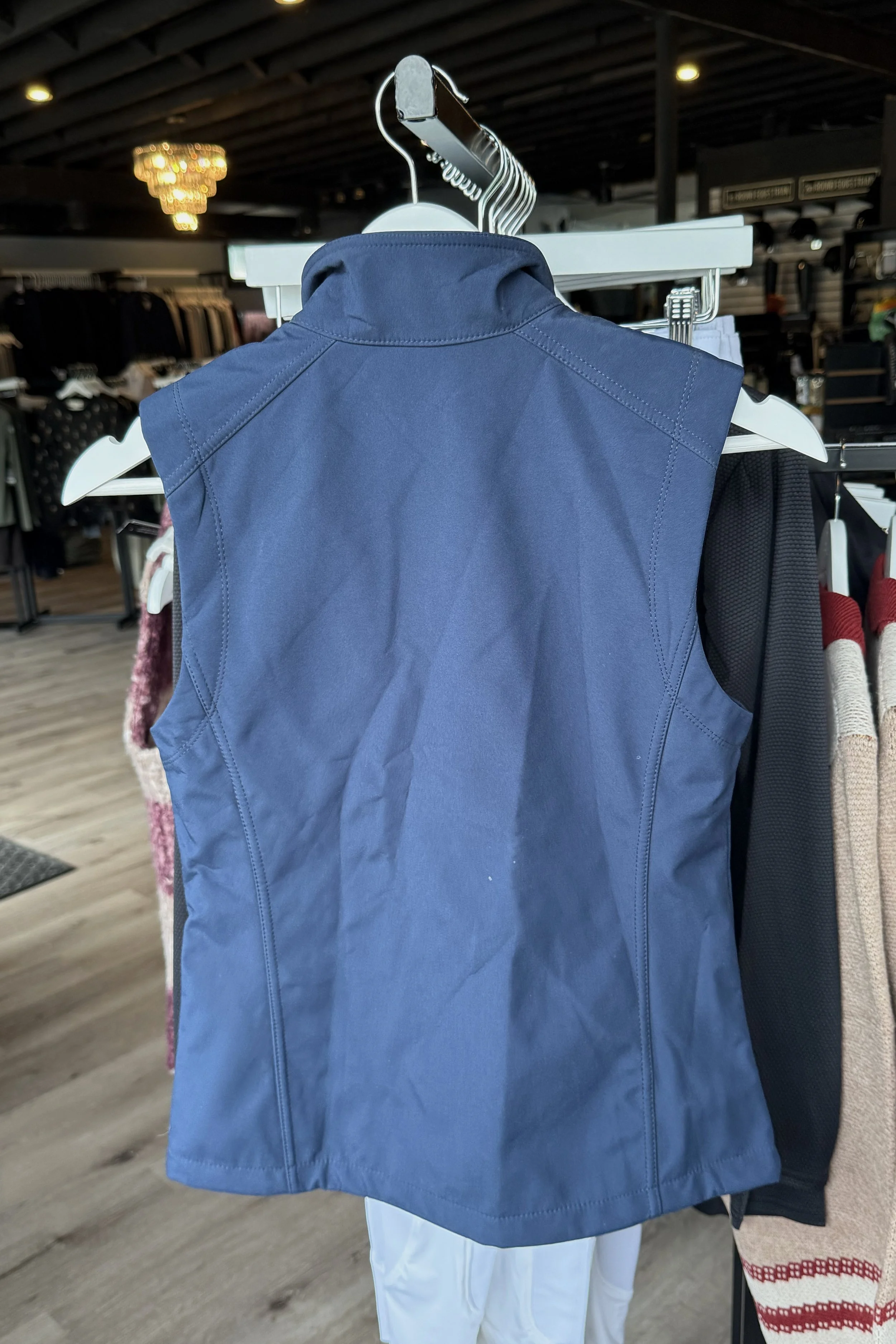 Vest 1.jpg