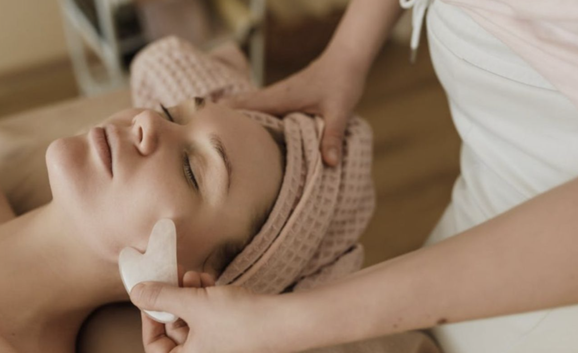 Sculpt, Revitalize, Glow: How Gua Sha Helps Us Transform