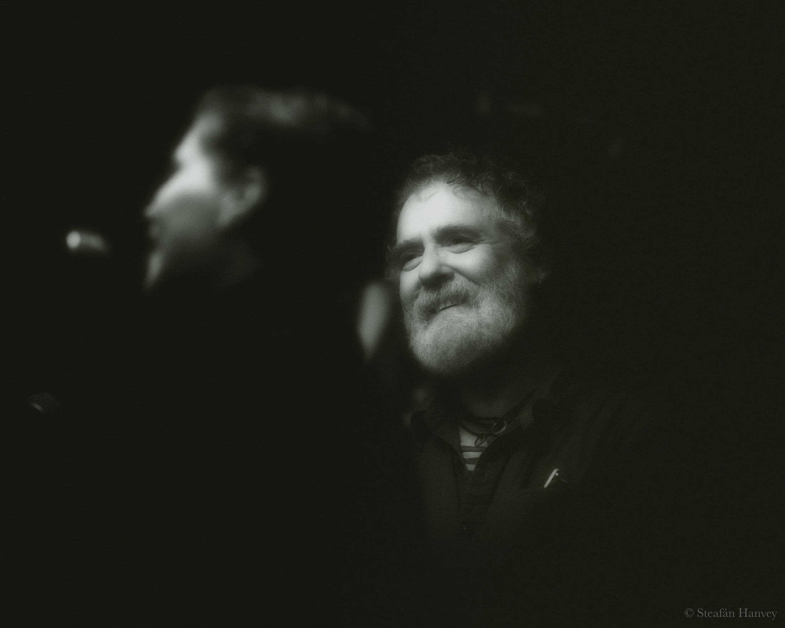 Maira Glen Musta Kissa 2_©Steafán Hanvey.jpg