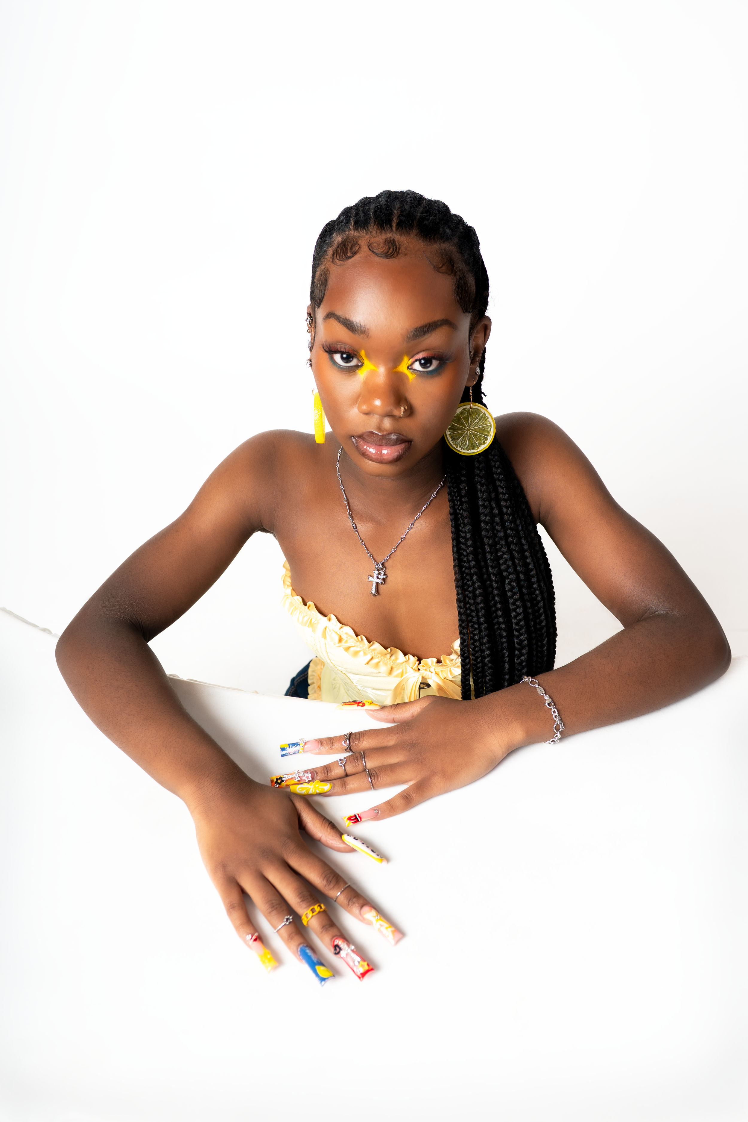 NailpressionYellow.png