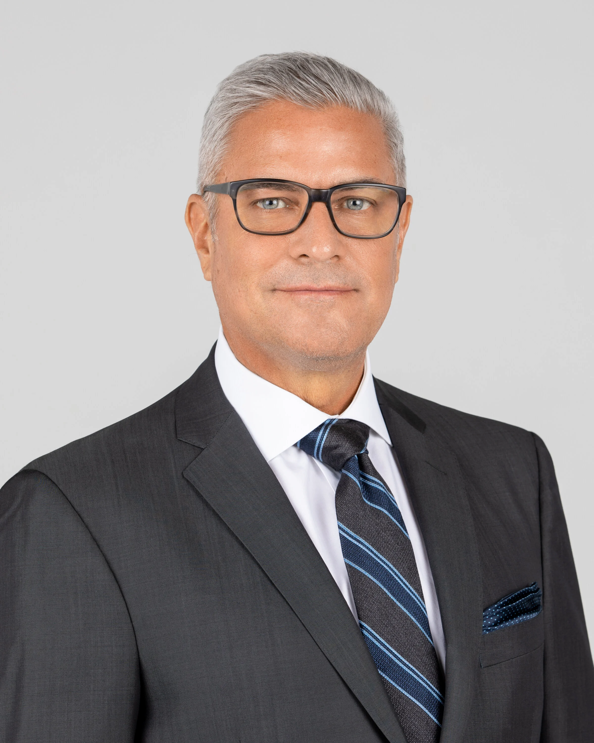 Professional Headshots Photo Studio in Orange County