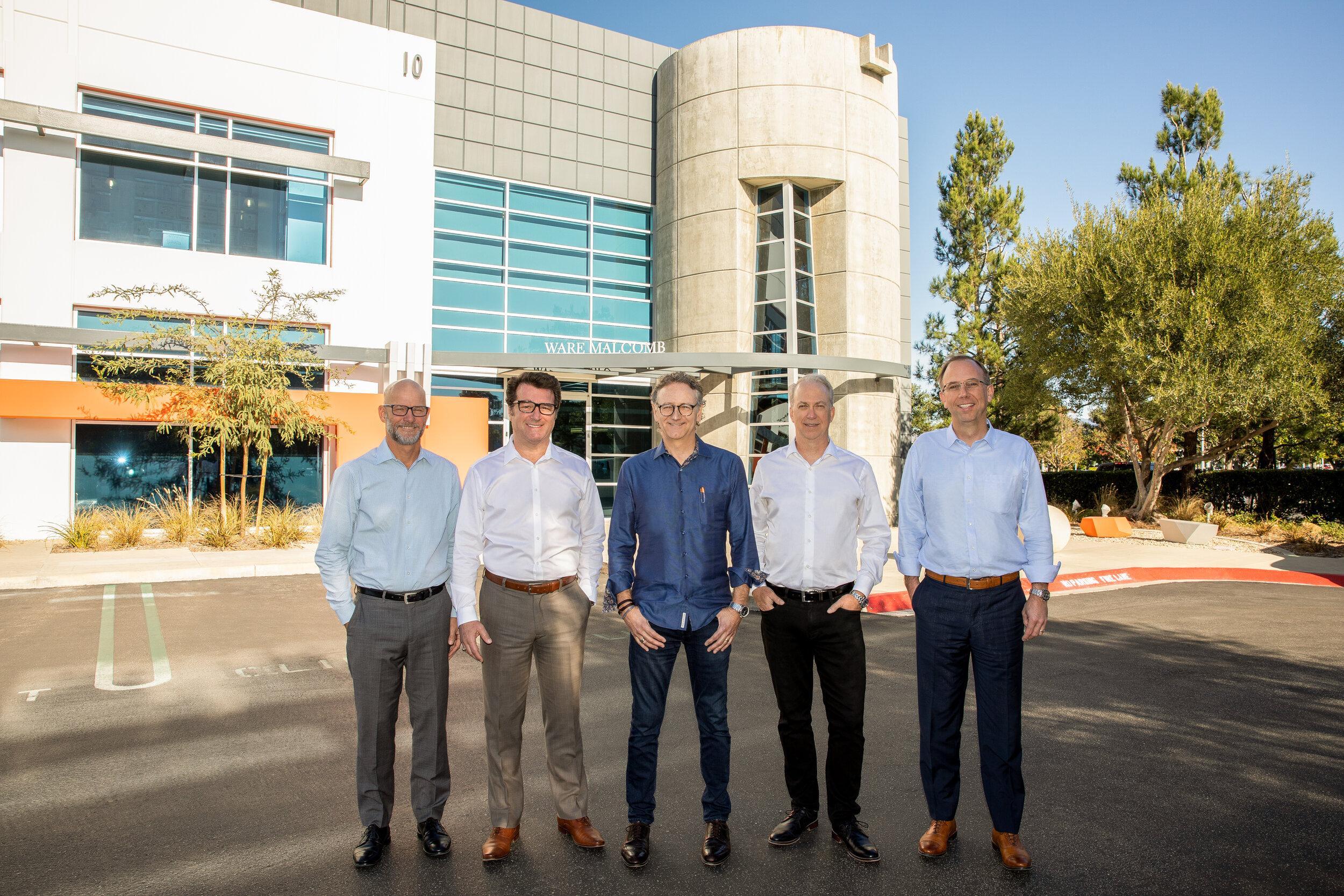 ZIBA PHOTO VIDEO - Executive Headshot - outdoor group headshot