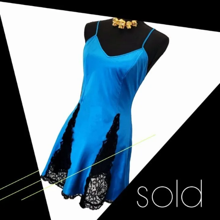 Vintage lingerie is such a pleasure to lounge around in but so difficult to find in perfect condition + in my size. 

What happens when I find a piece in perfect condition, fits like a glove, but is in my least favorite color? (Lo siento, blue lovers